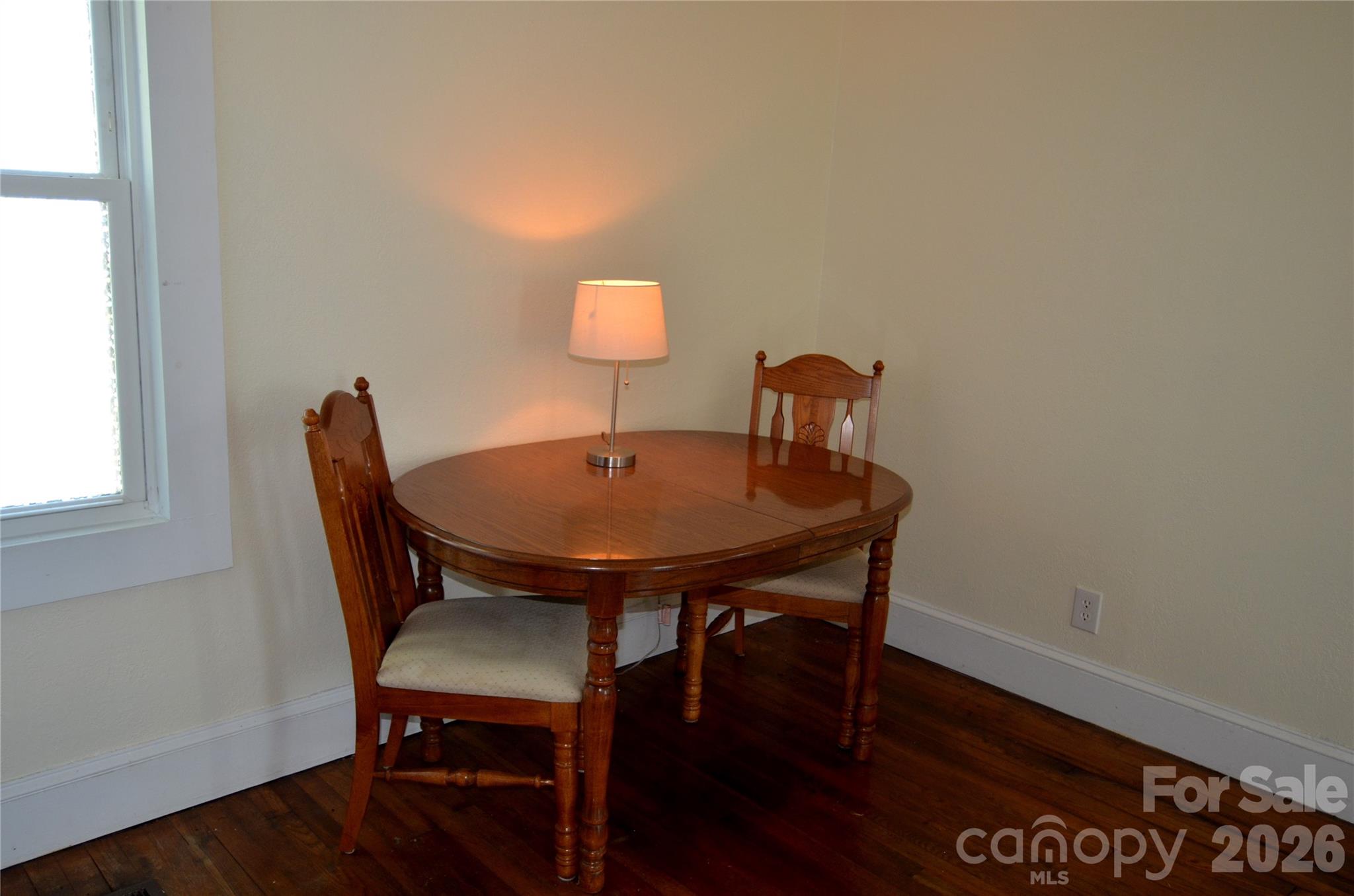 Dining area - 329 Morehead Road, Marion