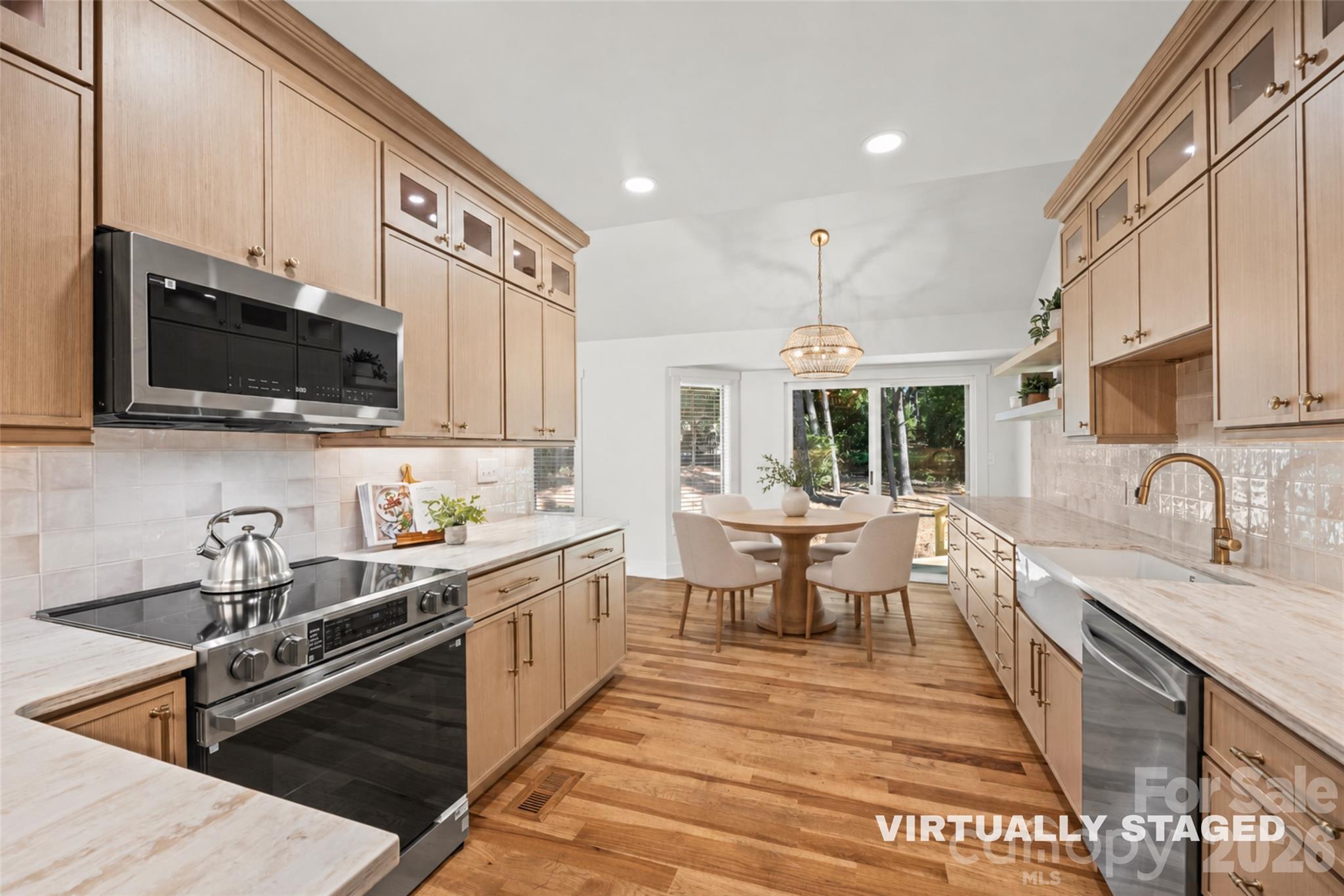 Single Family Residence at 25002 Molokai Drive, Tega Cay, photo 13 of 48