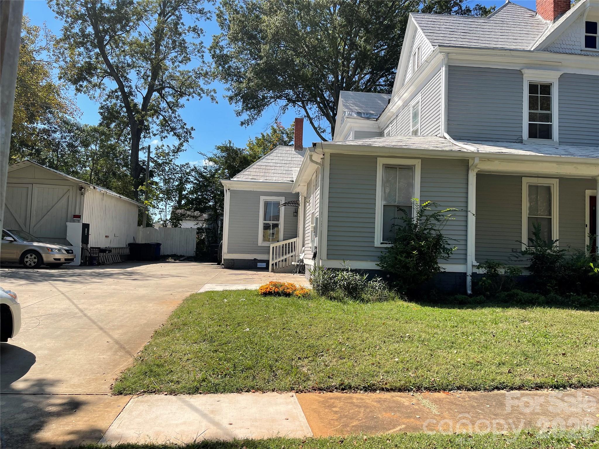 Side view of the home - 334 Davie Avenue, Statesville