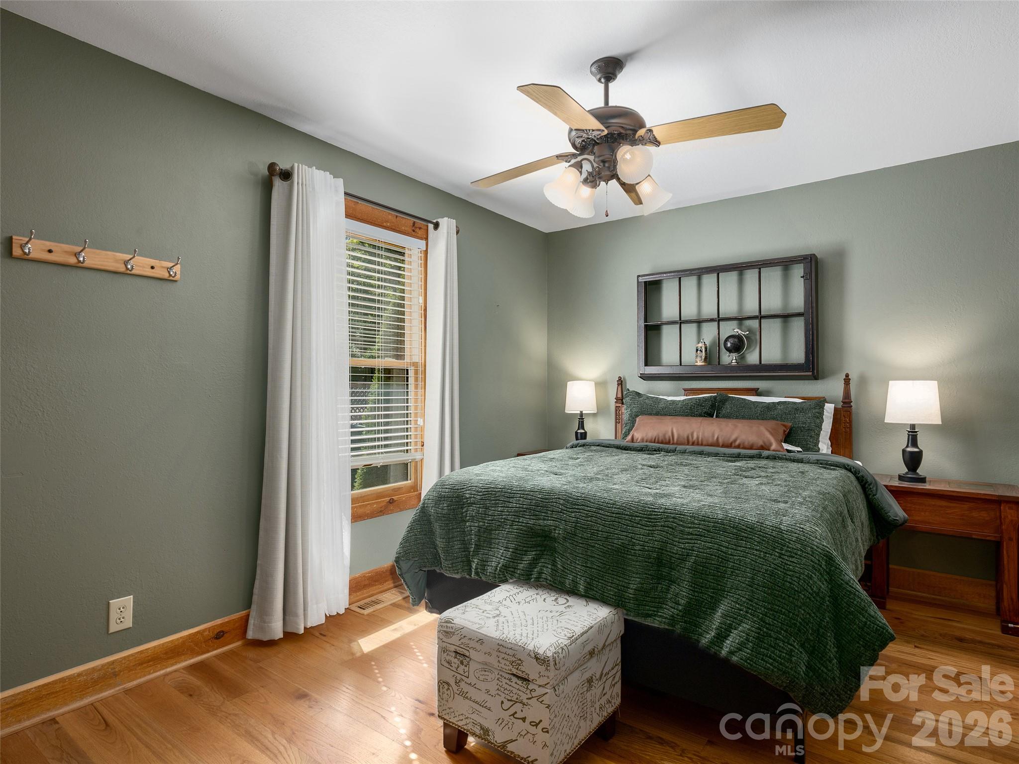 Townhouse at 5 Chalet Court, Mill Spring, photo 19 of 37