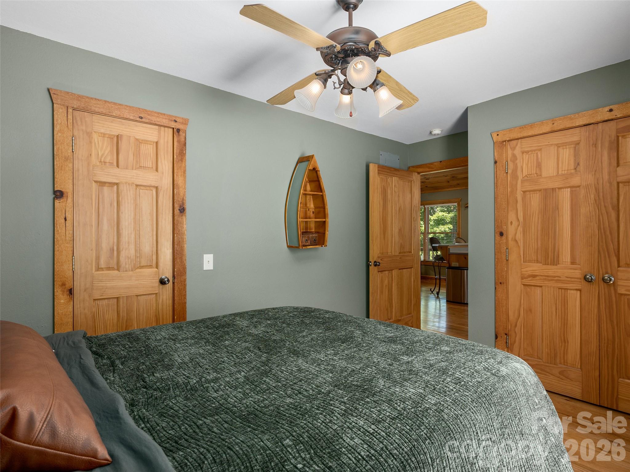Townhouse at 5 Chalet Court, Mill Spring, photo 20 of 37
