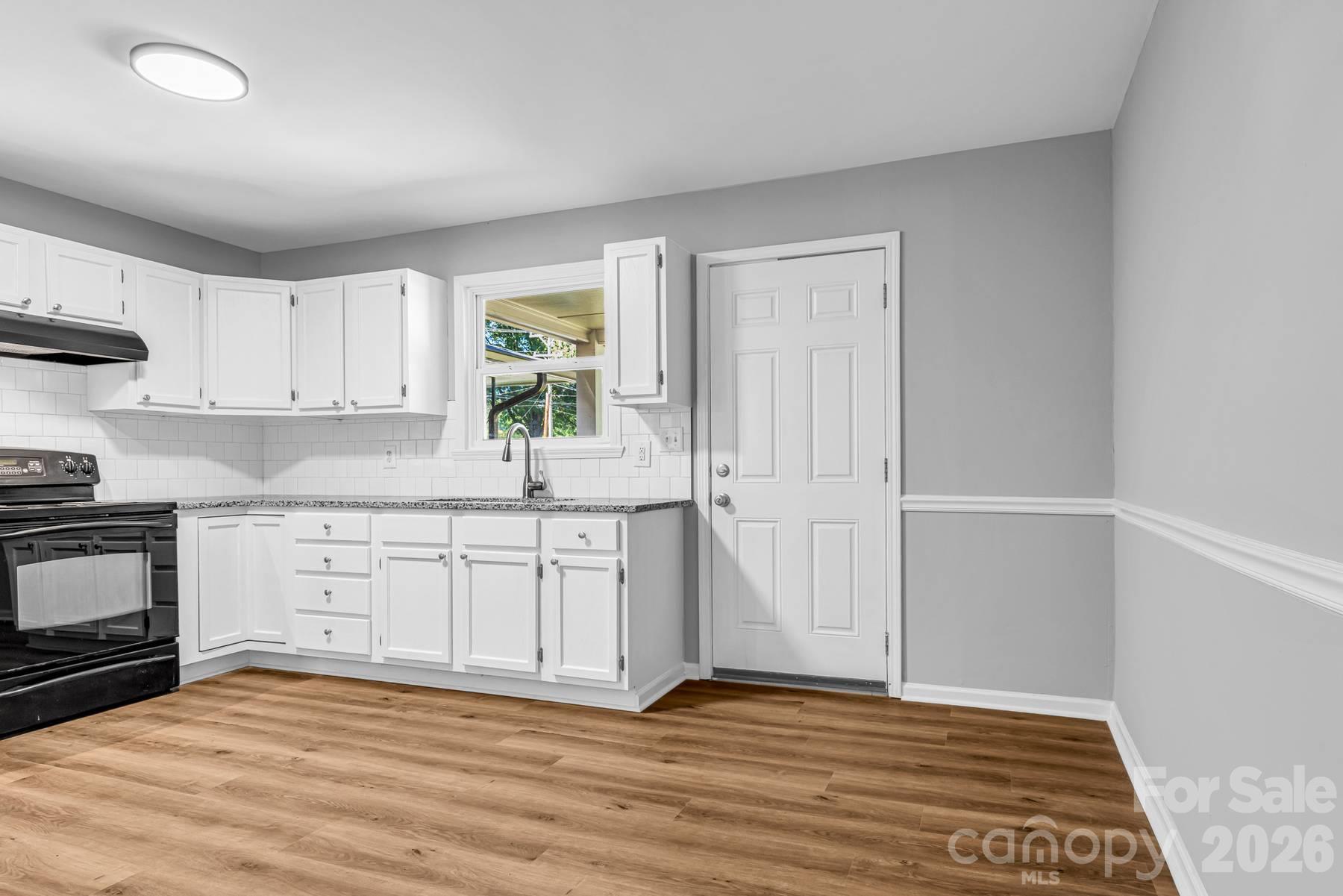 Single Family Residence at 402 E Horah Street, Salisbury, photo 24 of 45