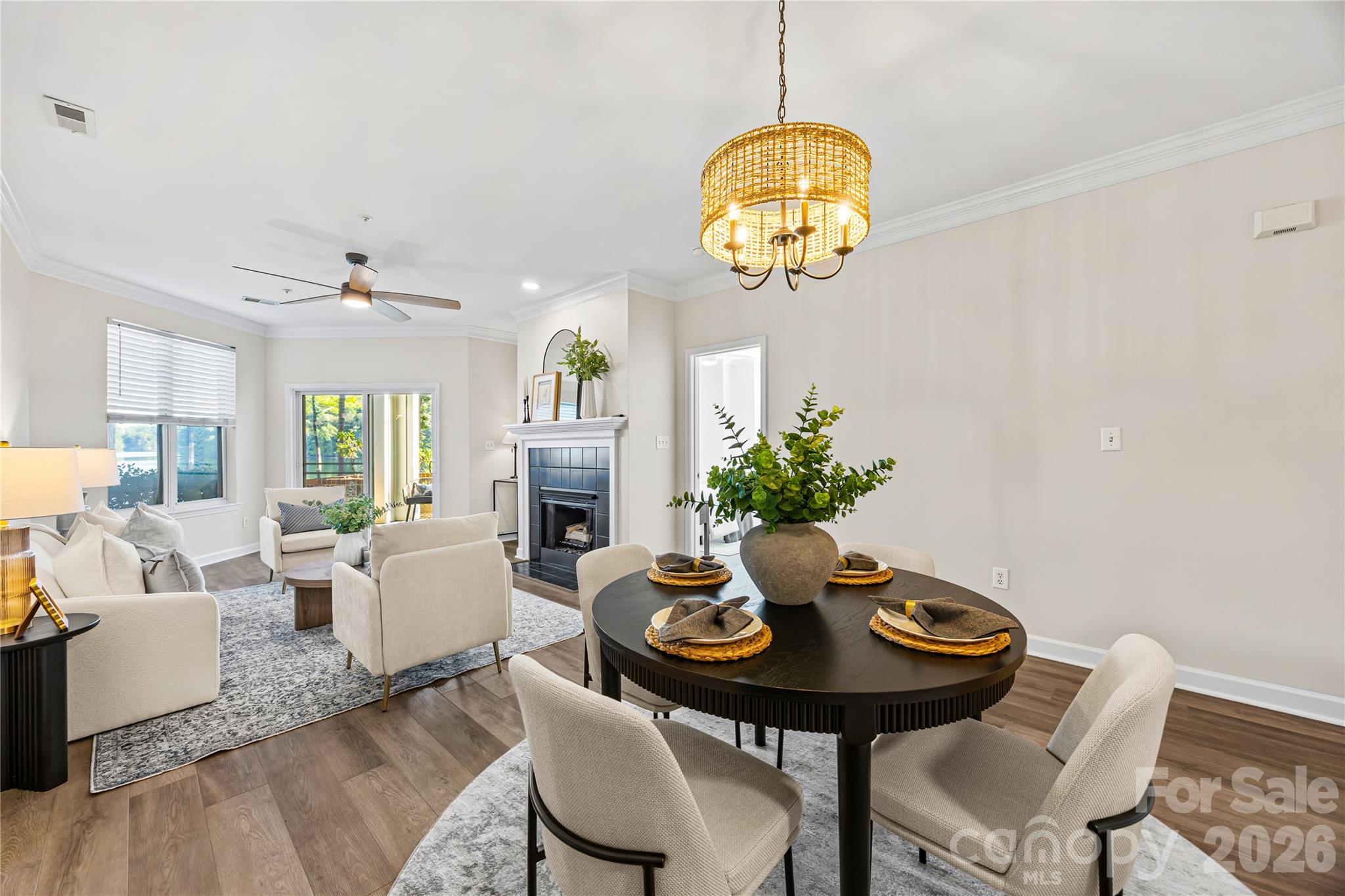 Open concept living. - 915 Northeast Drive, Davidson