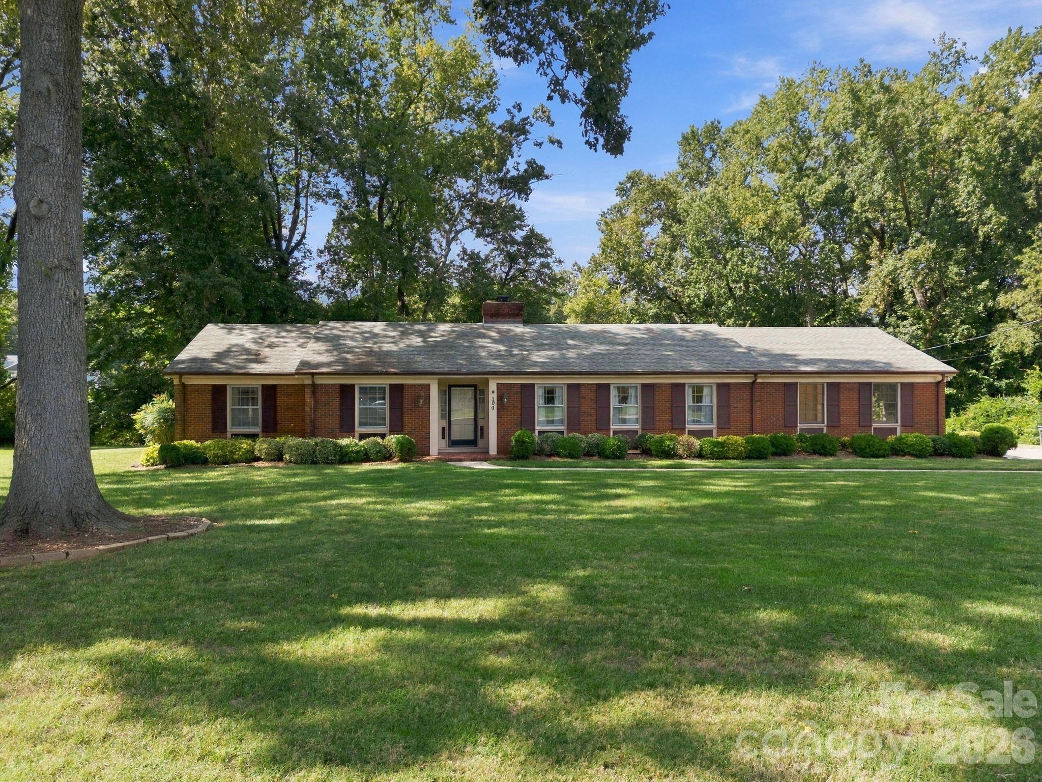 Single Family Residence at 104 Spruce Drive, Salisbury, photo 2 of 48