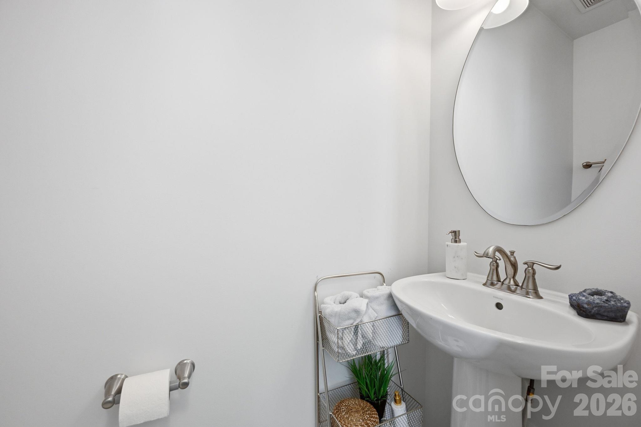 Townhouse at 1353 Jacemans Way, Cornelius, photo 15 of 41