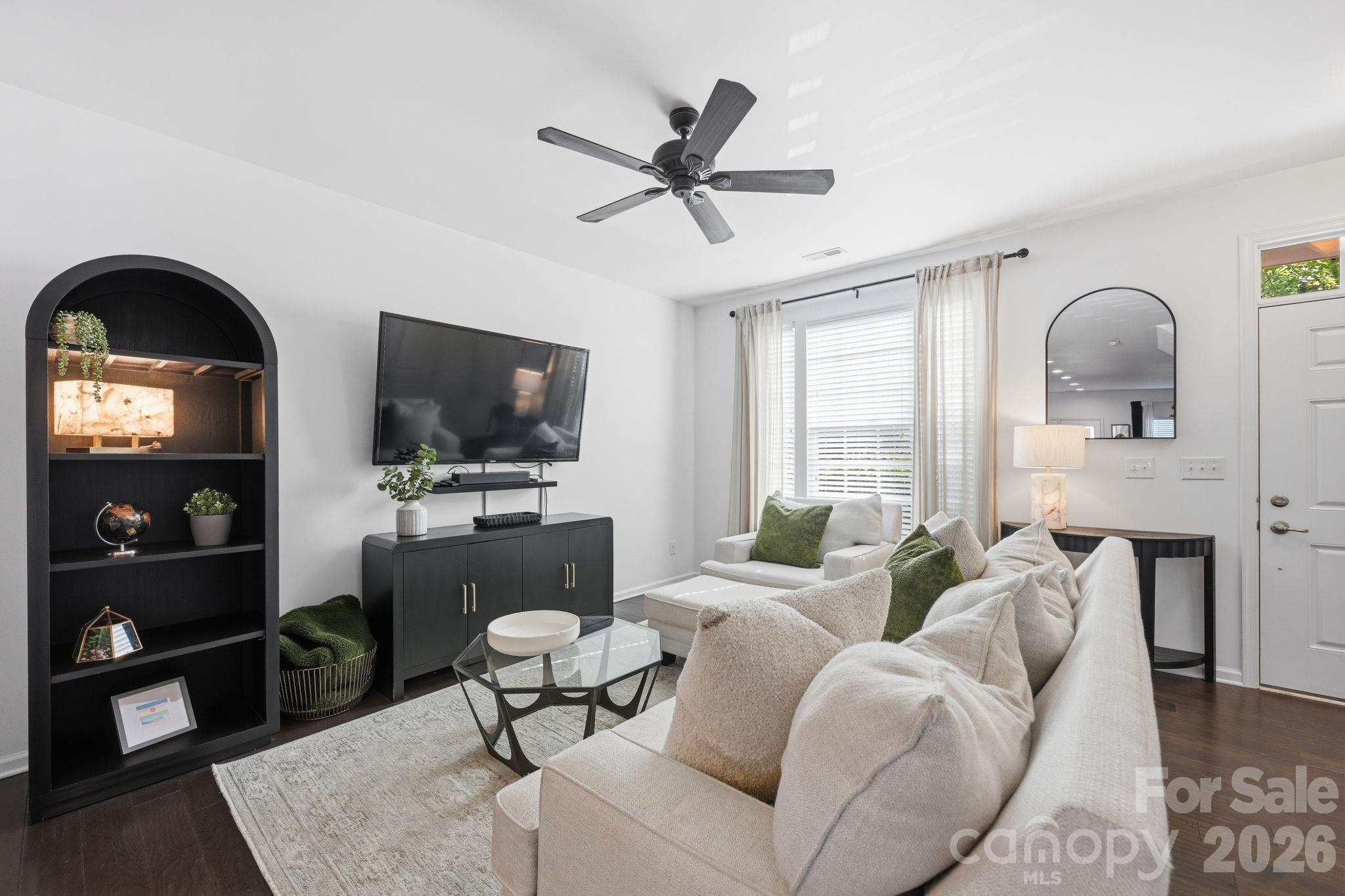 Townhouse at 1353 Jacemans Way, Cornelius, photo 20 of 41
