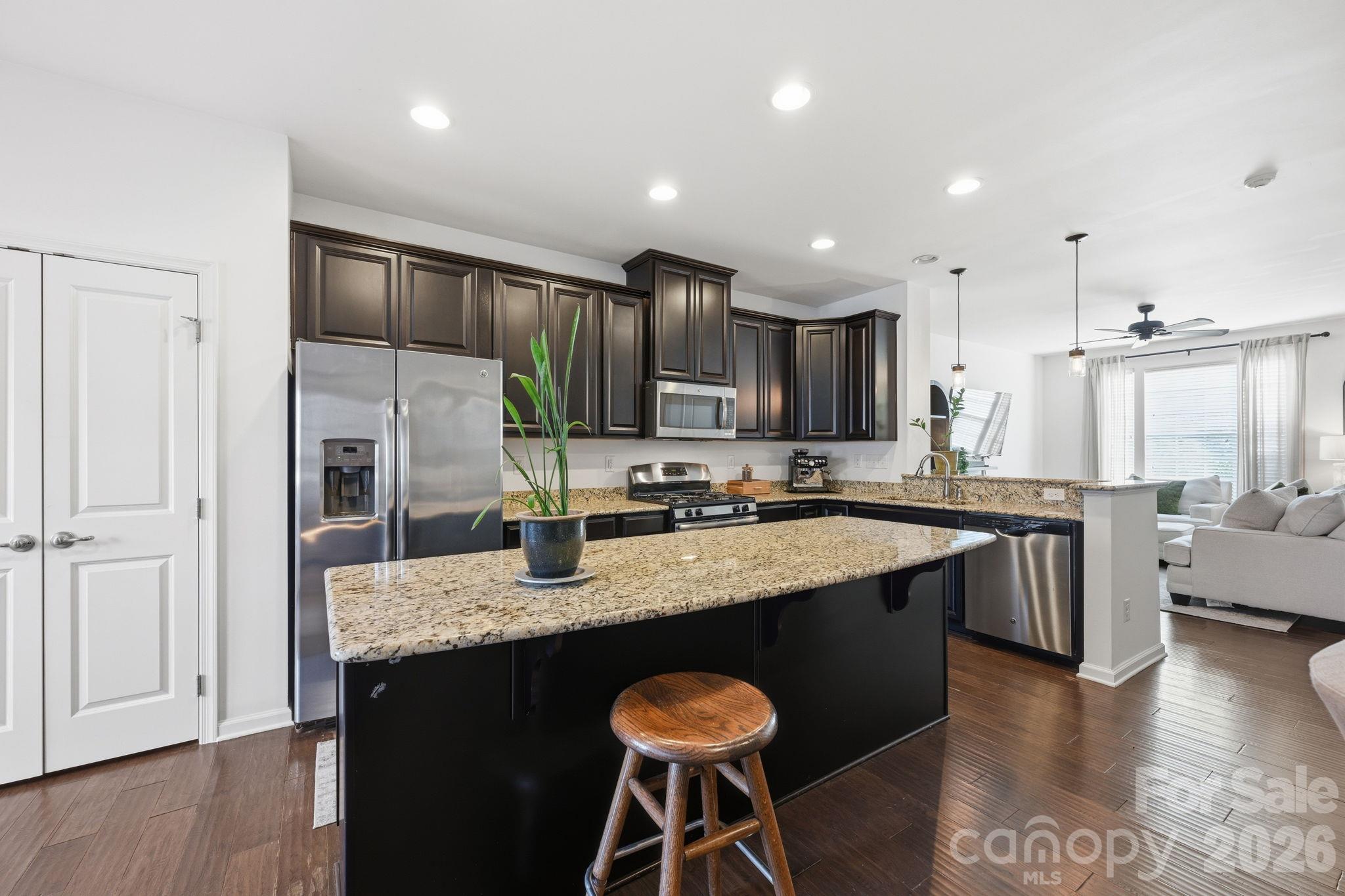 Townhouse at 1353 Jacemans Way, Cornelius, photo 28 of 41