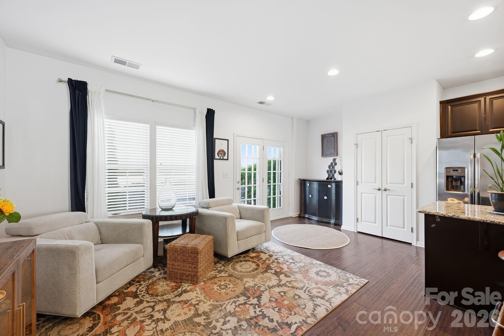 Townhouse at 1353 Jacemans Way, Cornelius, photo 35 of 41