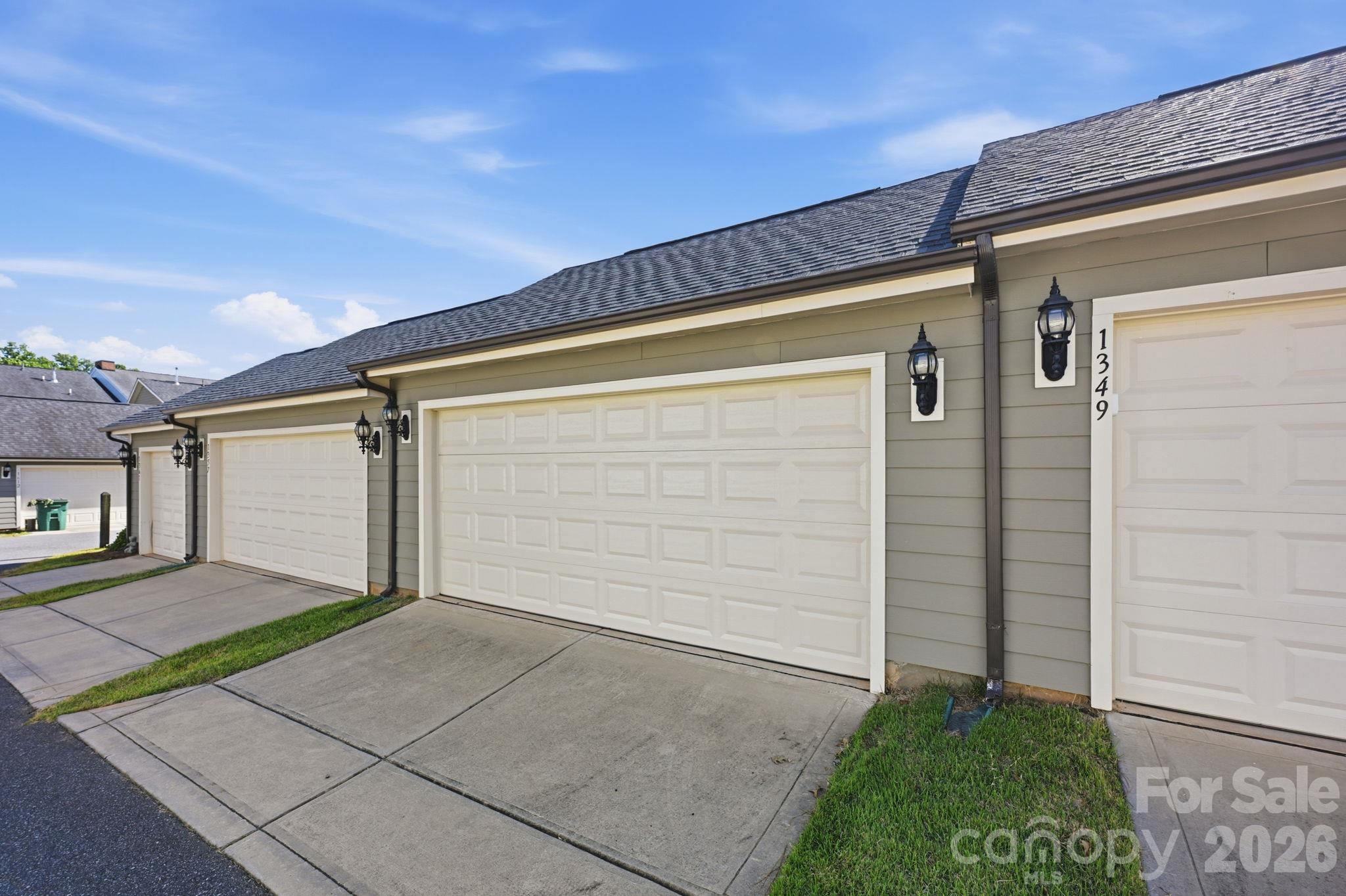 Townhouse at 1353 Jacemans Way, Cornelius, photo 37 of 41