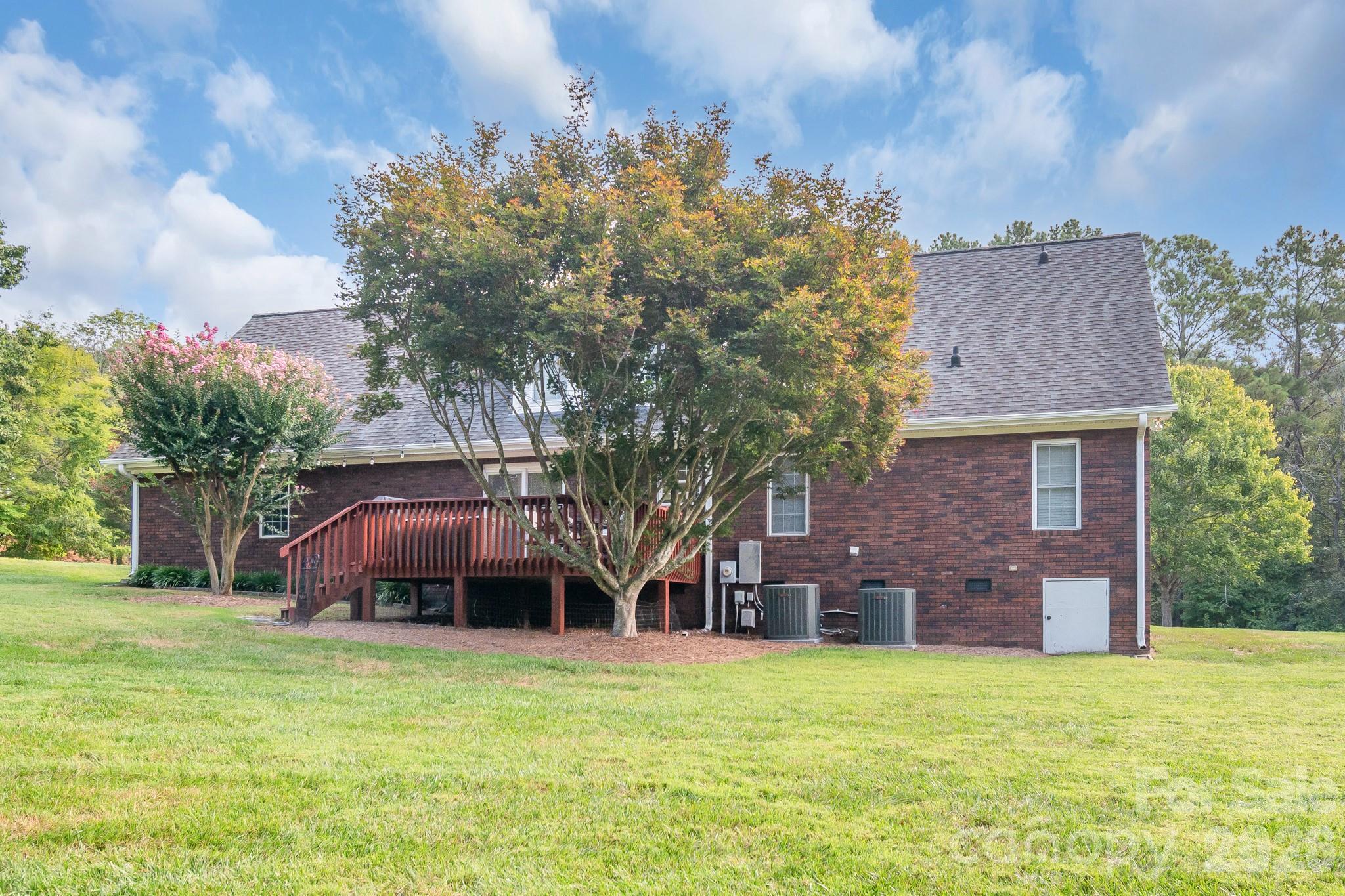 Single Family Residence at 305 Imperial Way, Albemarle, photo 42 of 48