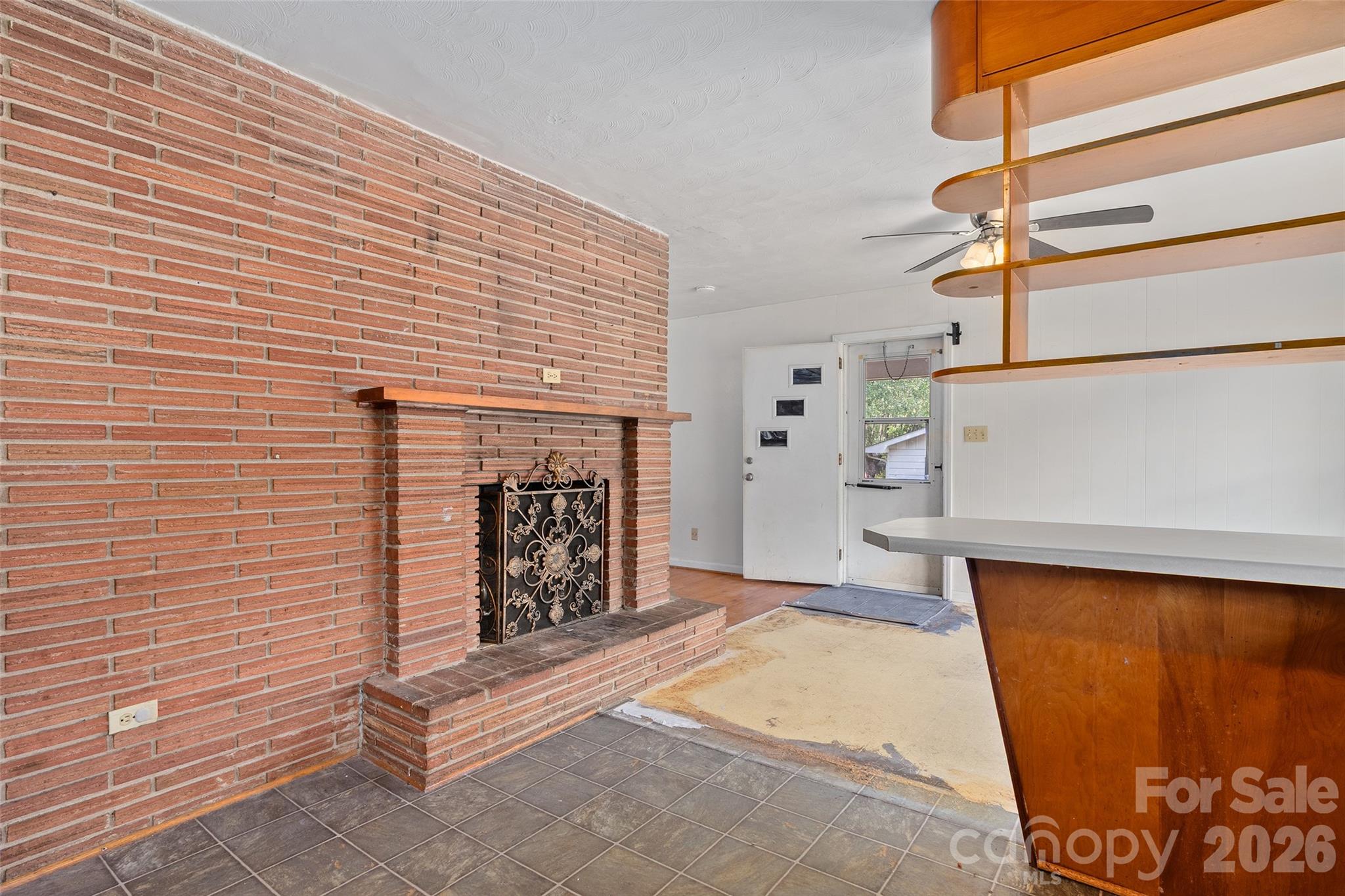Single Family Residence at 1567 Allens Creek Road, Waynesville, photo 6 of 19