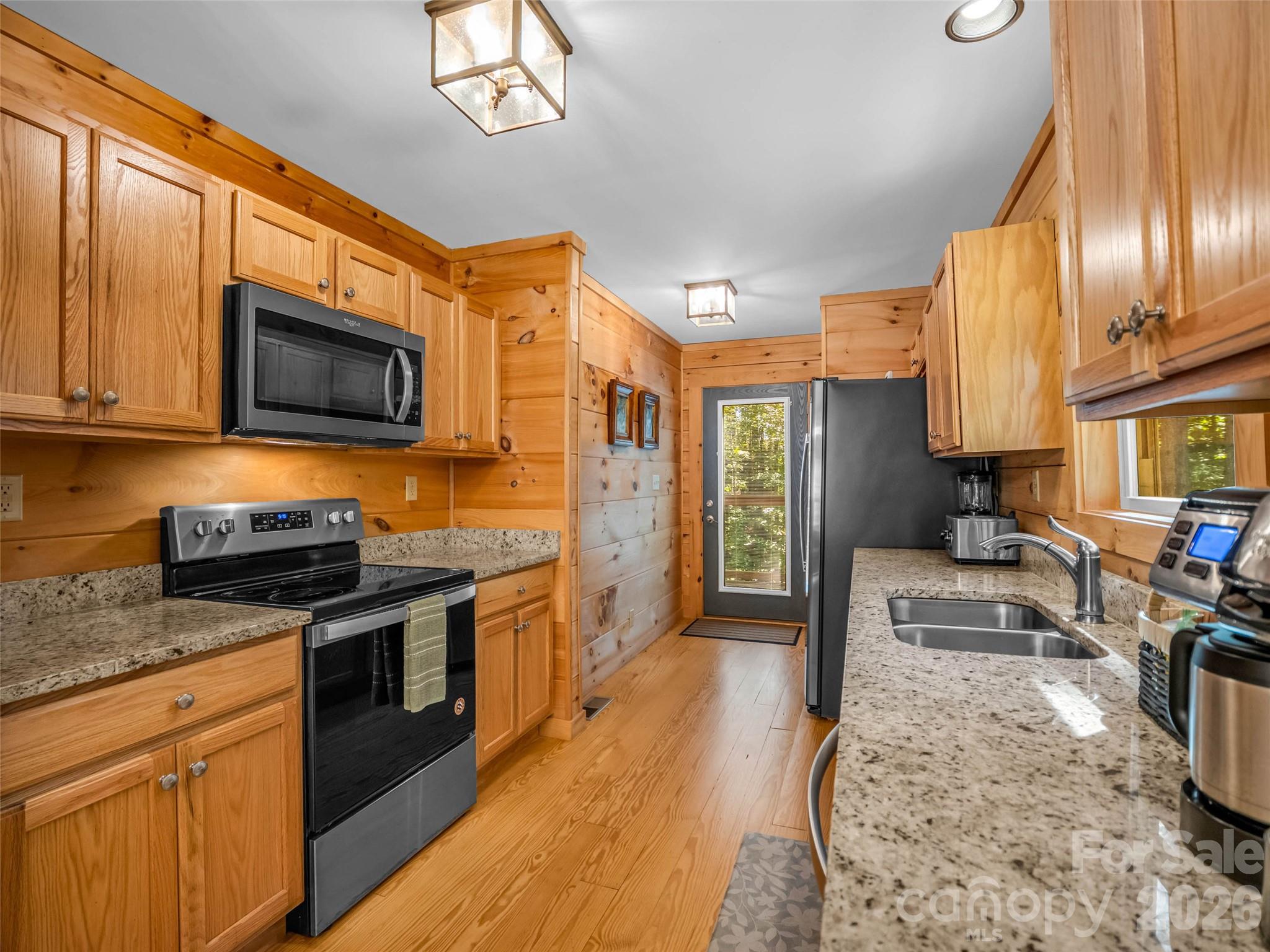 Single Family Residence at 168 Chasewood Drive, Rutherfordton, photo 14 of 40