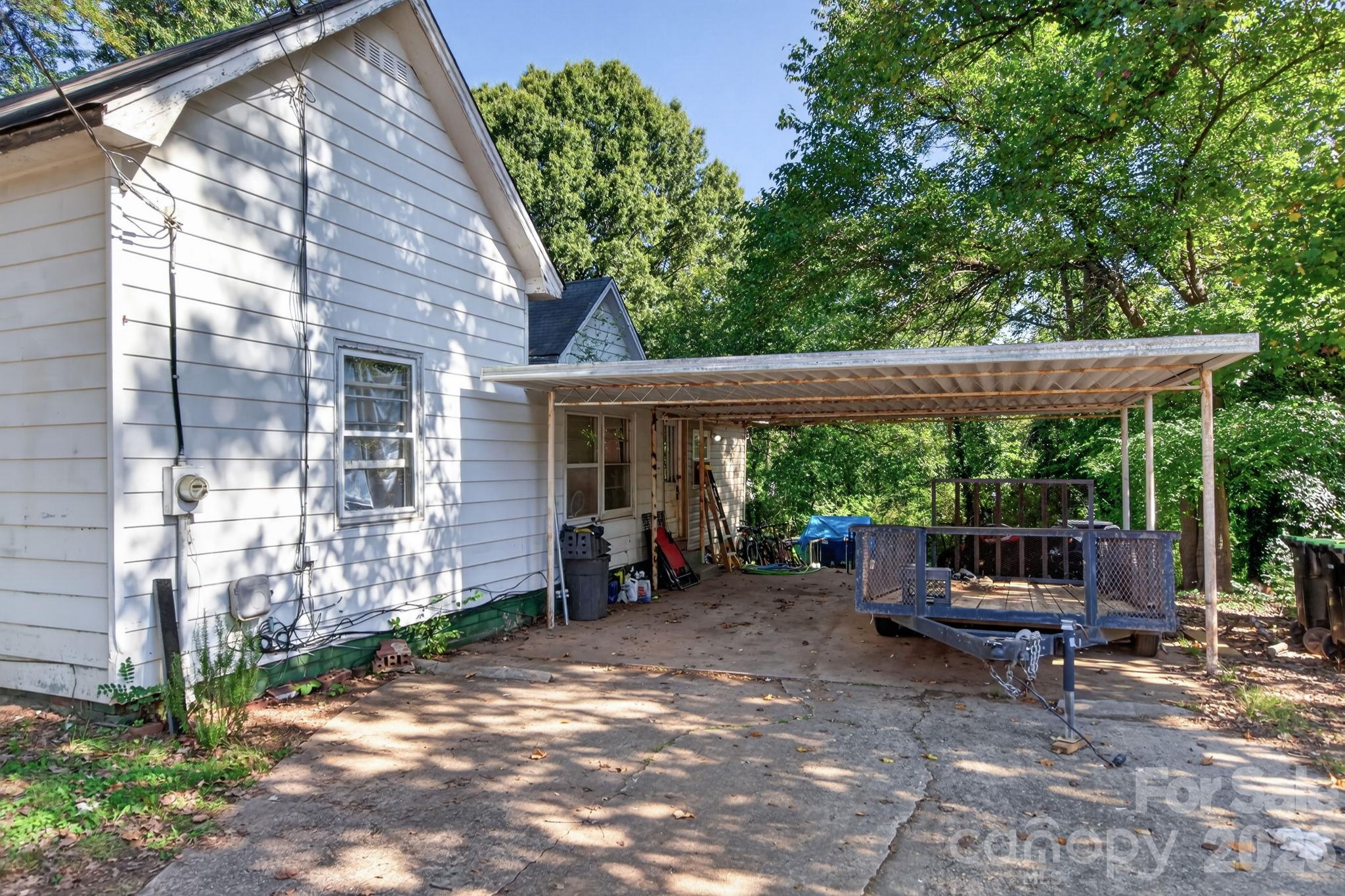Single Family Residence at 117 Mitchell Street, Salisbury, photo 3 of 41