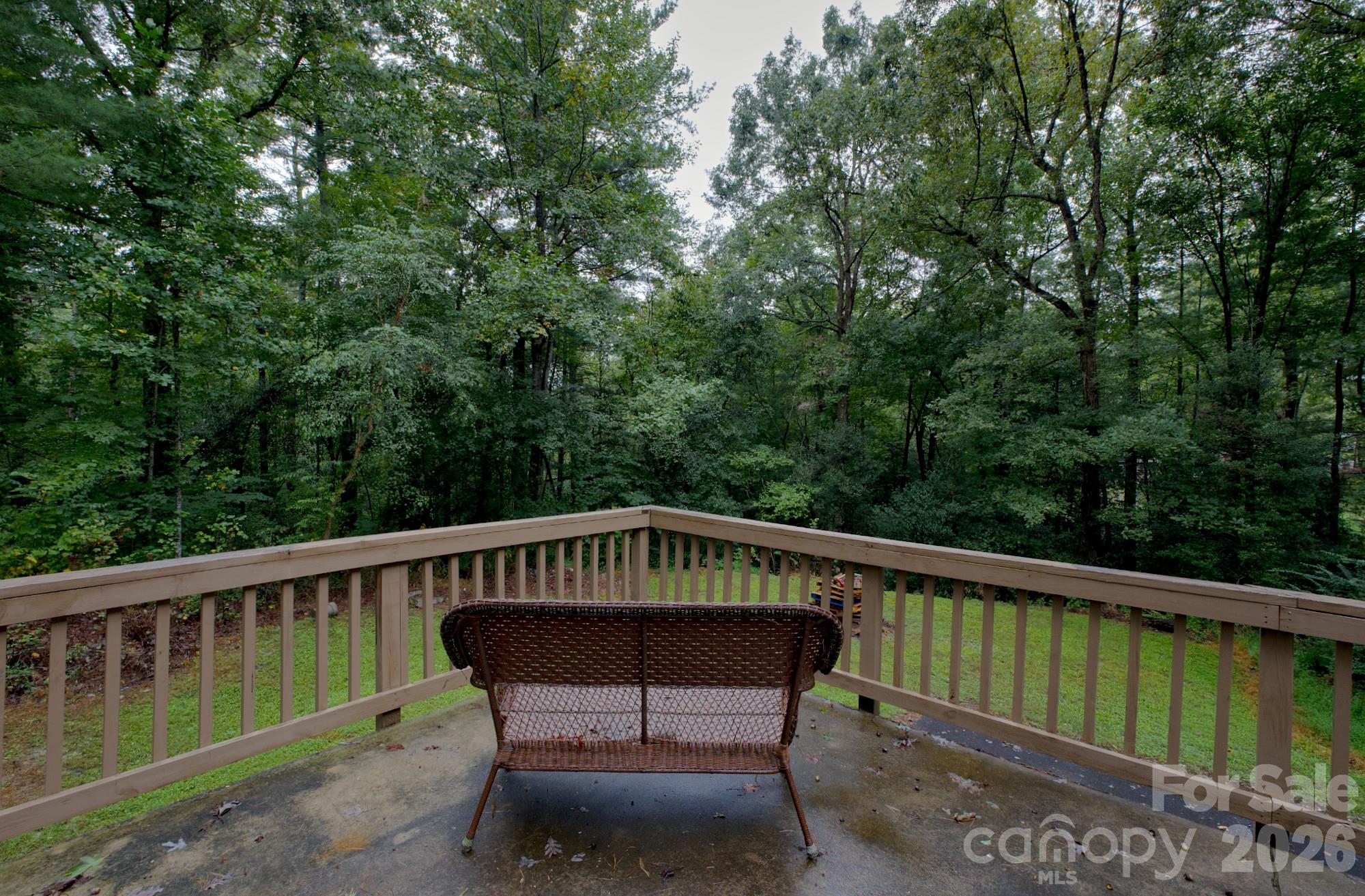 Single Family Residence at 7 Brookwood Lane, Taylorsville, photo 8 of 20