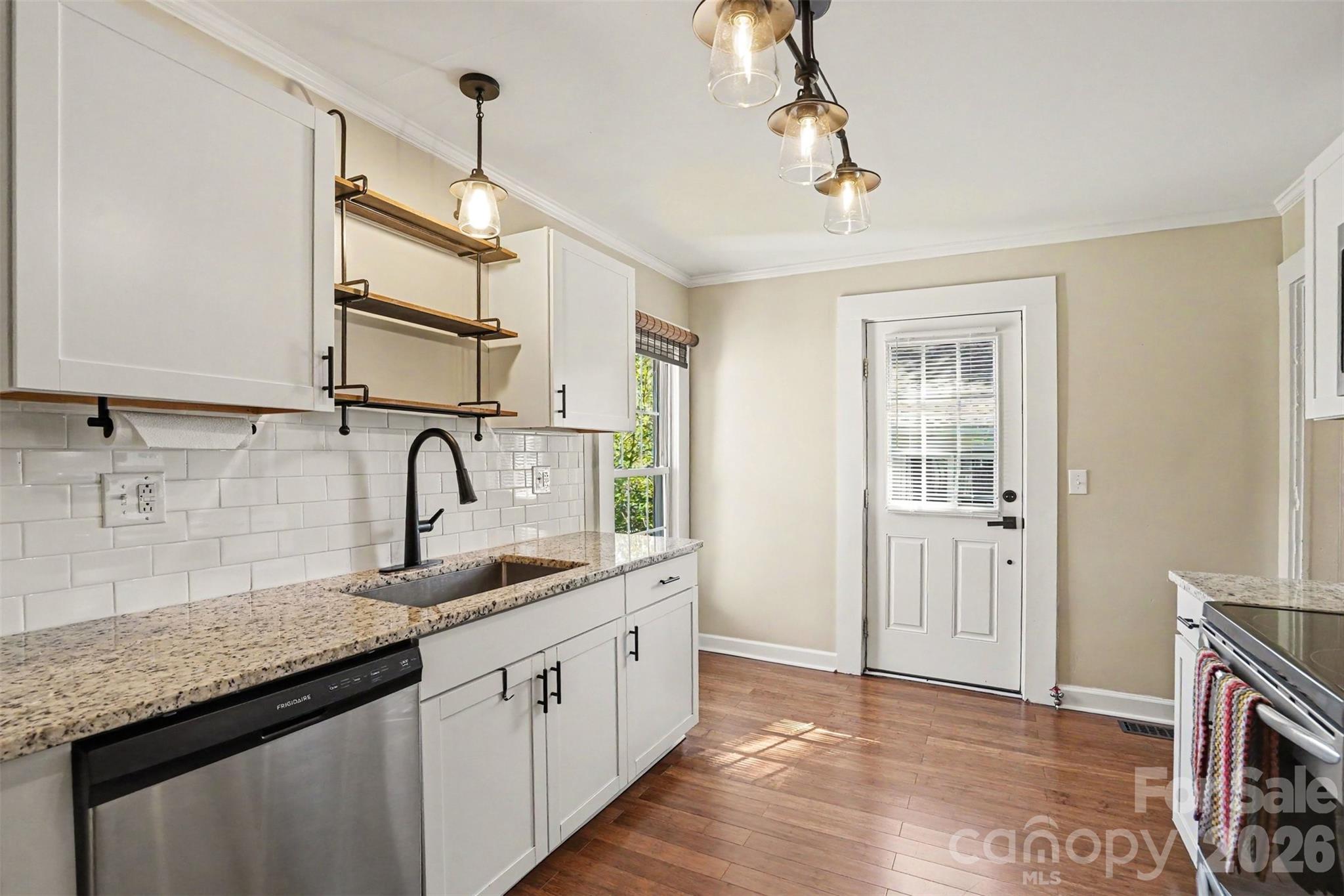 Rear exit to deck - 224 E Catawba Avenue, Mooresville