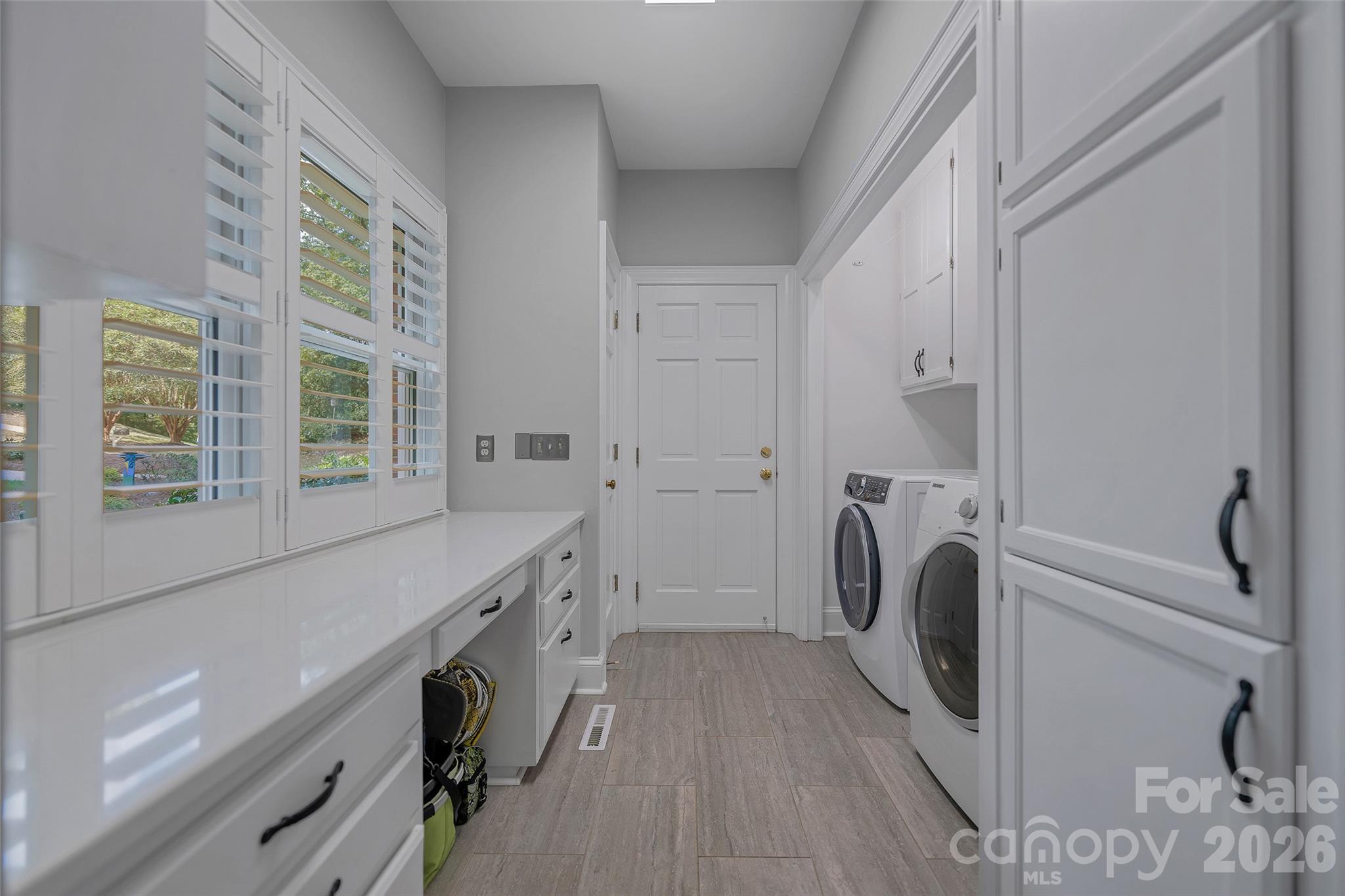 Single Family Residence at 274 Ikerd Drive SE, Concord, photo 19 of 44