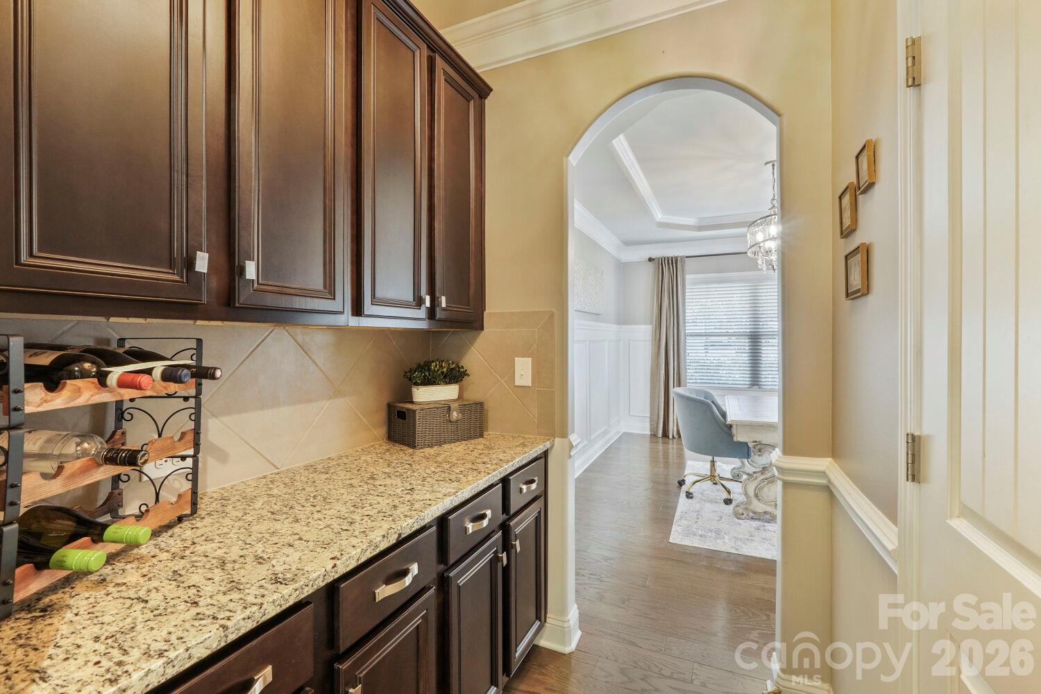Butler's Pantry - 2944 Donegal Drive, Kannapolis