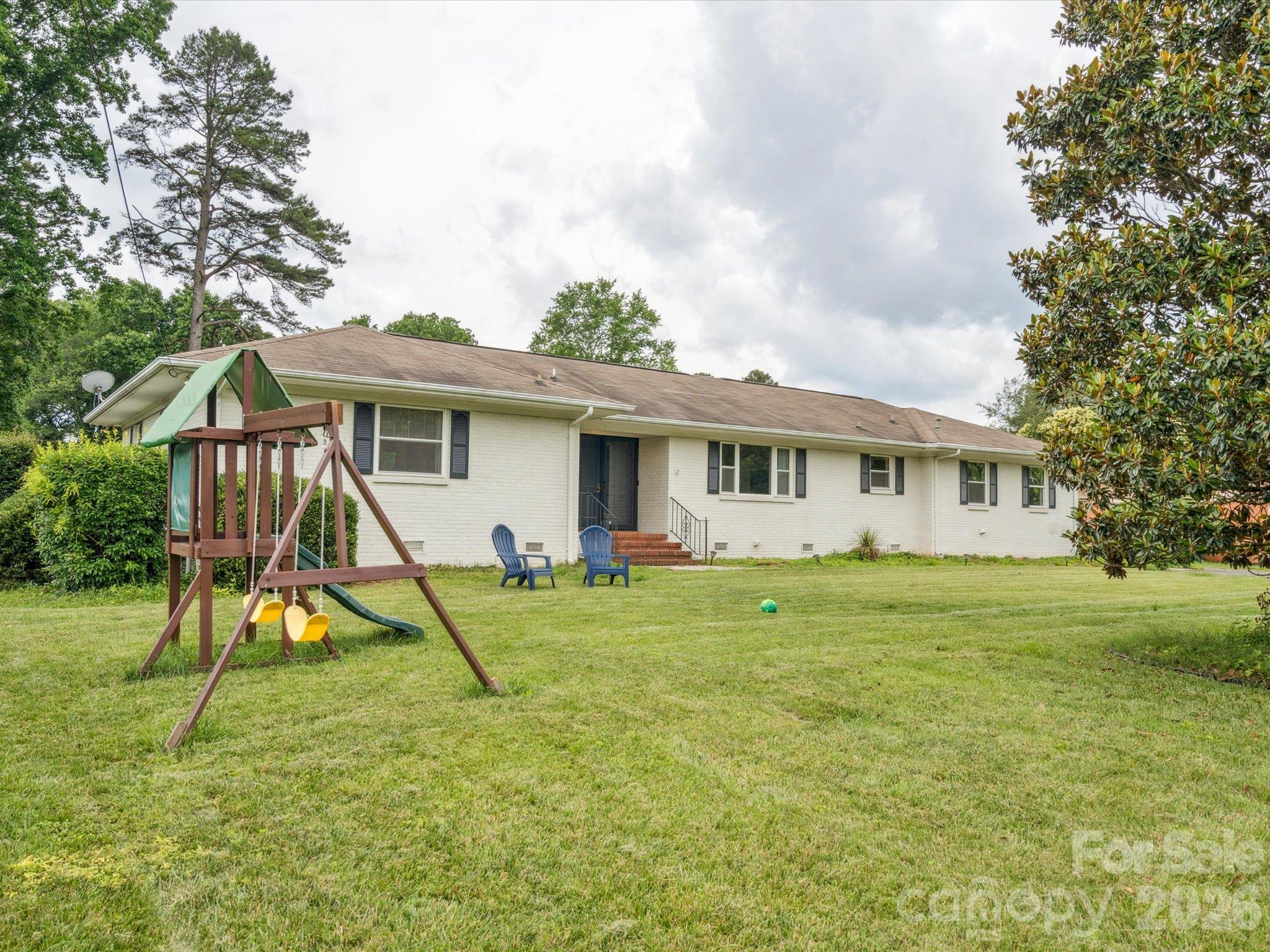 Single Family Residence at 6700 Terry Drive, Charlotte, photo 4 of 46