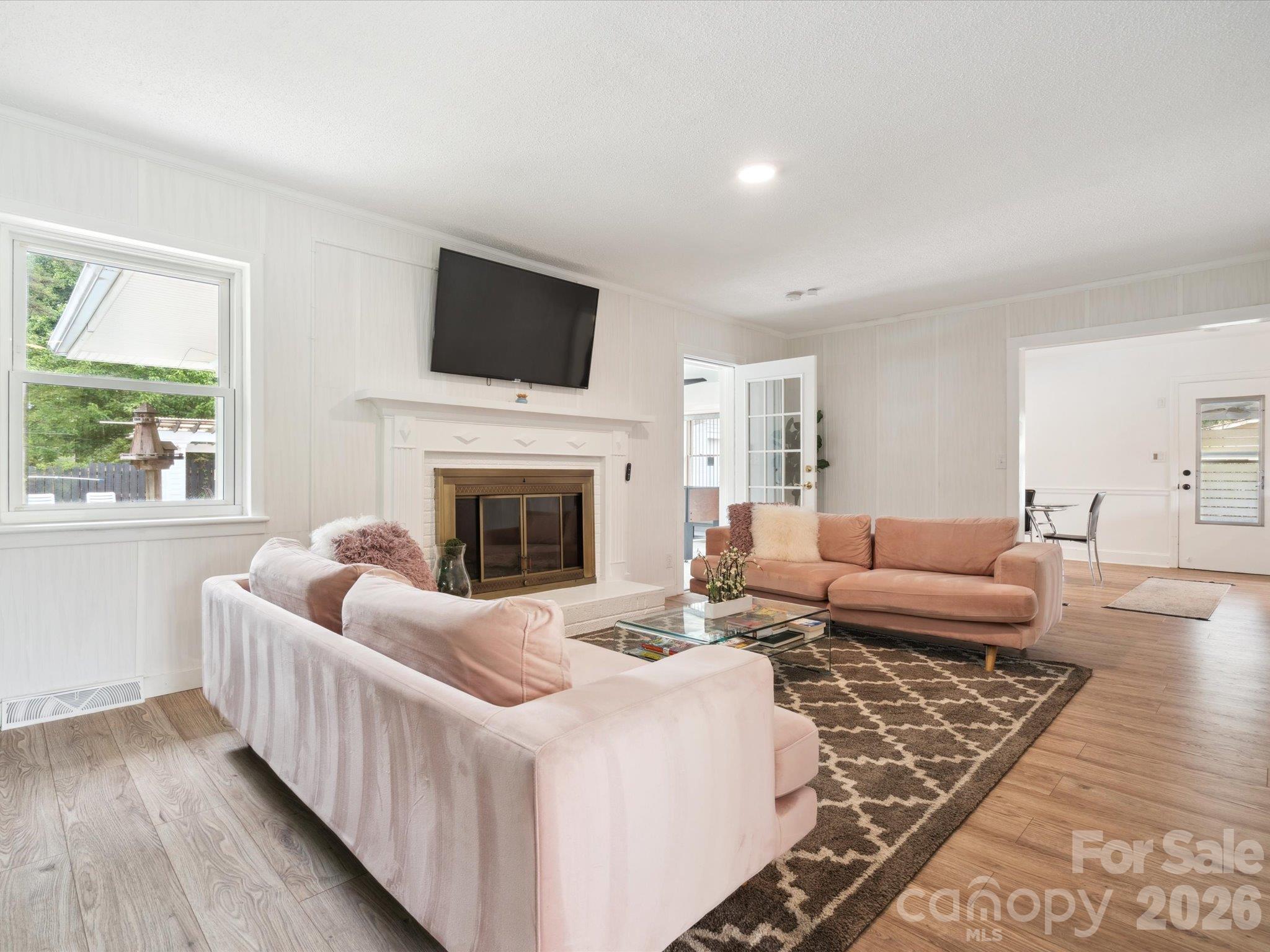 Single Family Residence at 6700 Terry Drive, Charlotte, photo 9 of 46