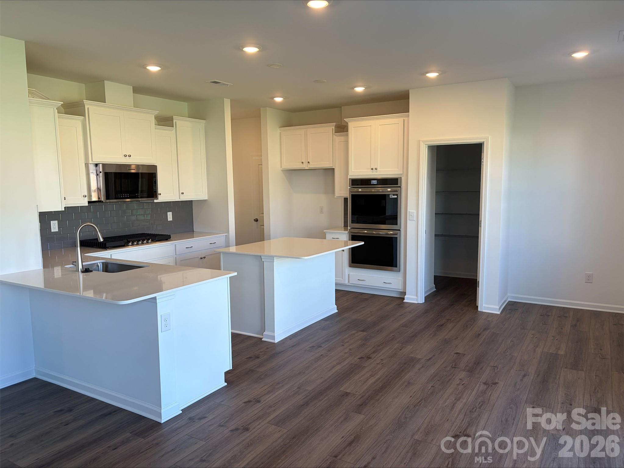 Single Family Residence at 1640 Grassy Knoll Trail, Maiden, photo 6 of 10