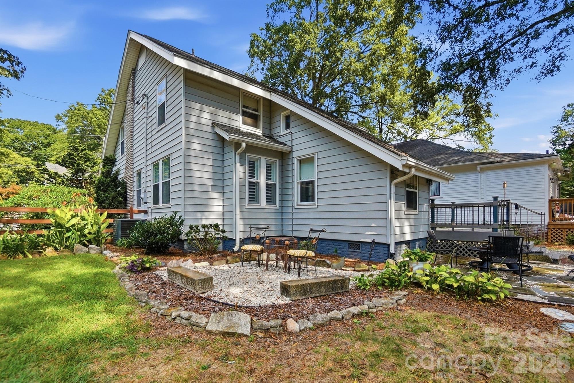 Single Family Residence at 415 W 5th Avenue, Gastonia, photo 13 of 42
