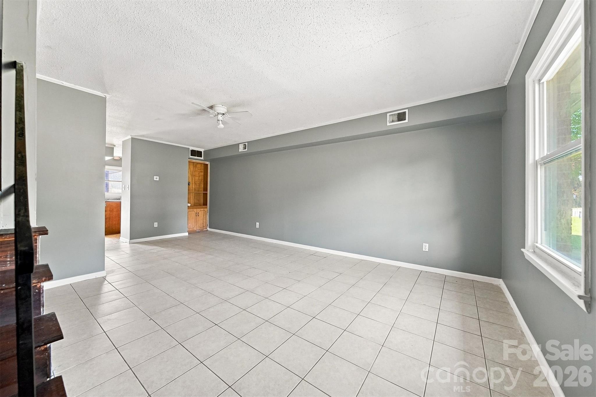 Apartment at 402 S Ashe Avenue, Newton, photo 10 of 48