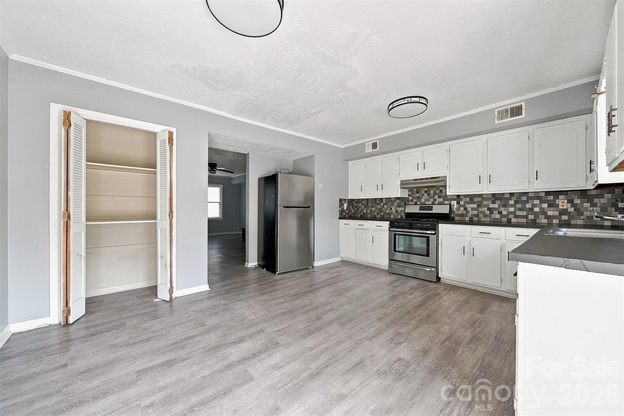 Apartment at 402 S Ashe Avenue, Newton, photo 19 of 48