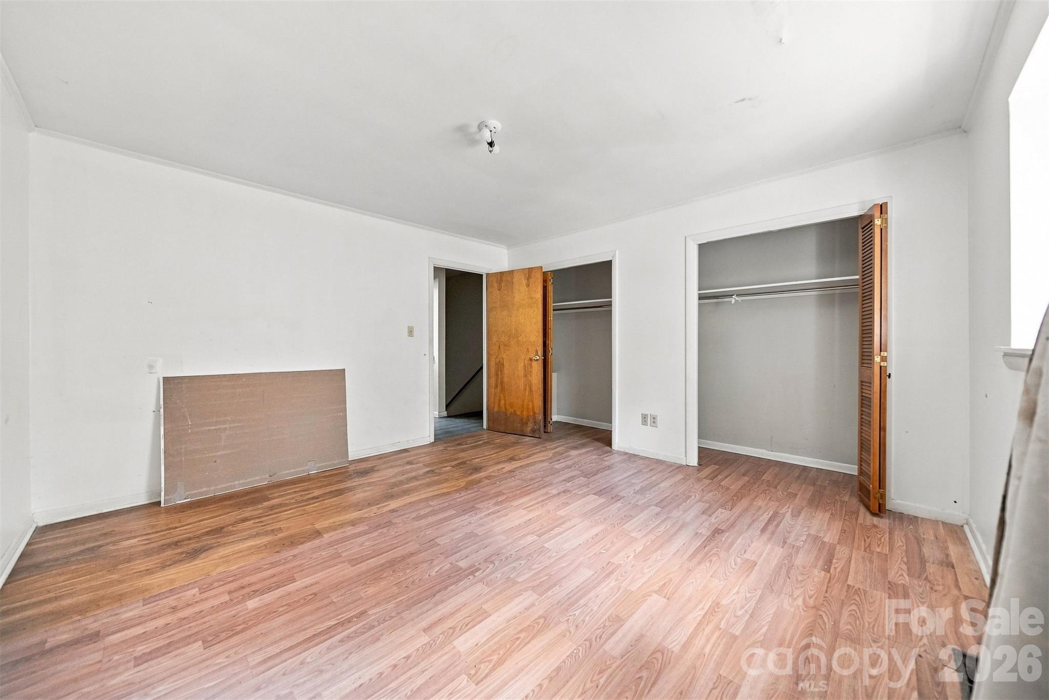 Apartment at 402 S Ashe Avenue, Newton, photo 27 of 48