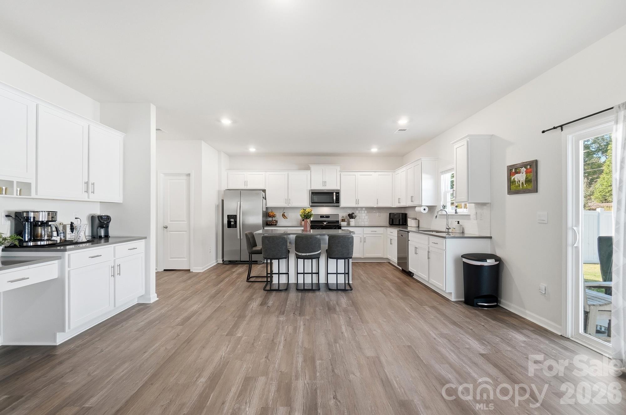 Single Family Residence at 165 Apple Orchard Court, Statesville, photo 13 of 48