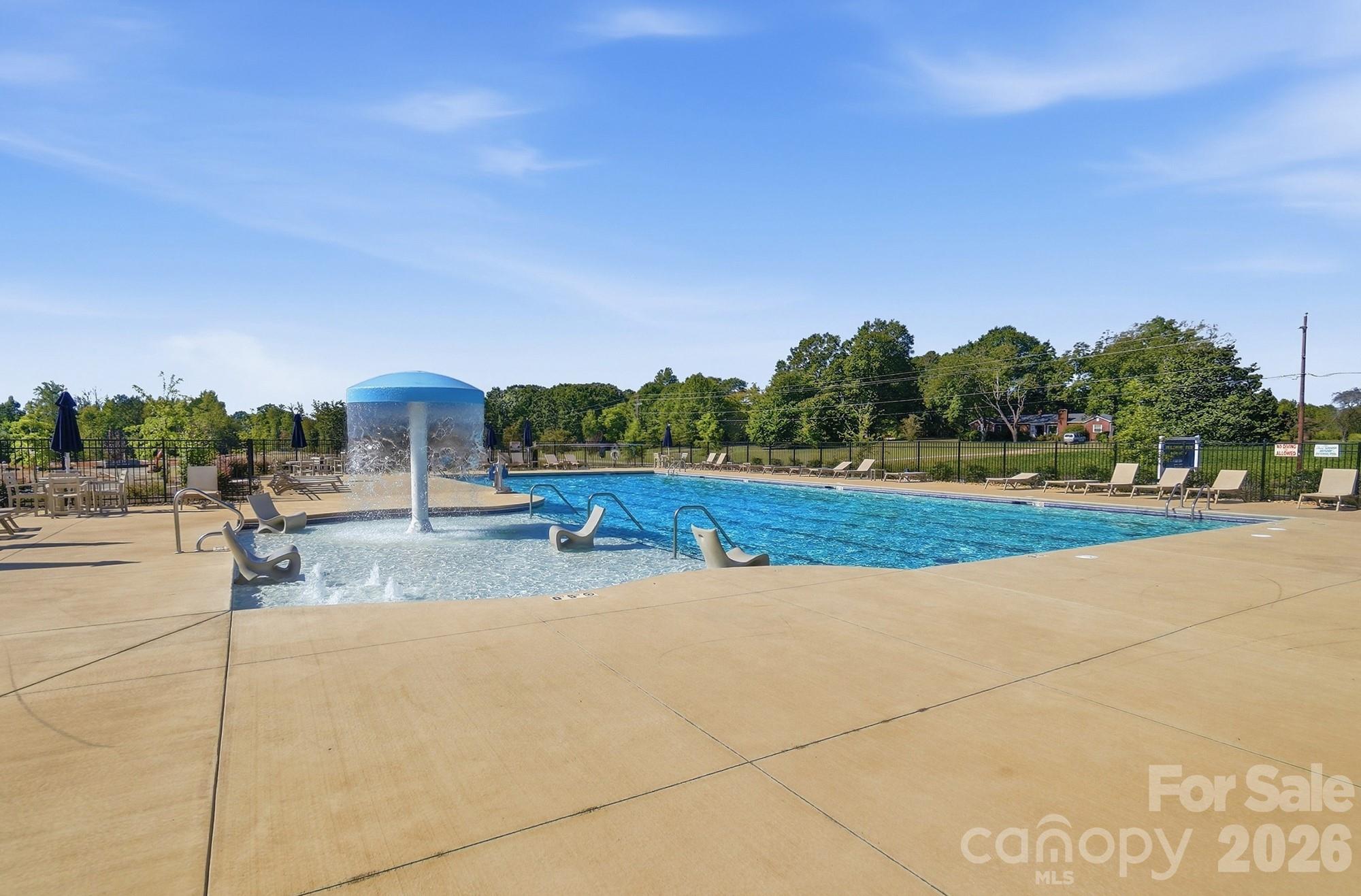 Single Family Residence at 165 Apple Orchard Court, Statesville, photo 44 of 48