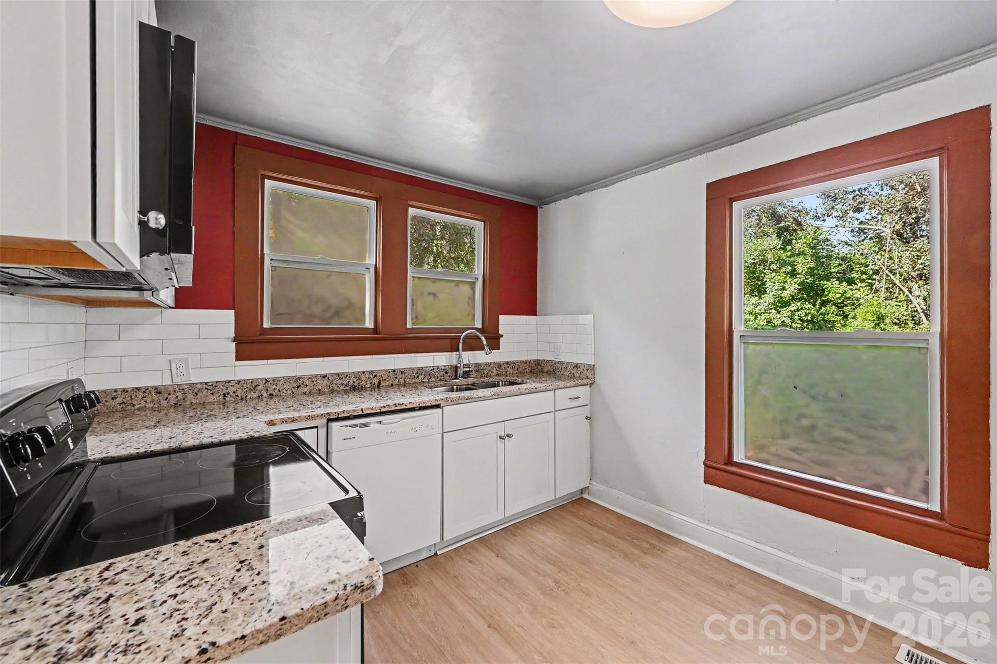 Single Family Residence at 607 S Harding Avenue, Kannapolis, photo 17 of 33