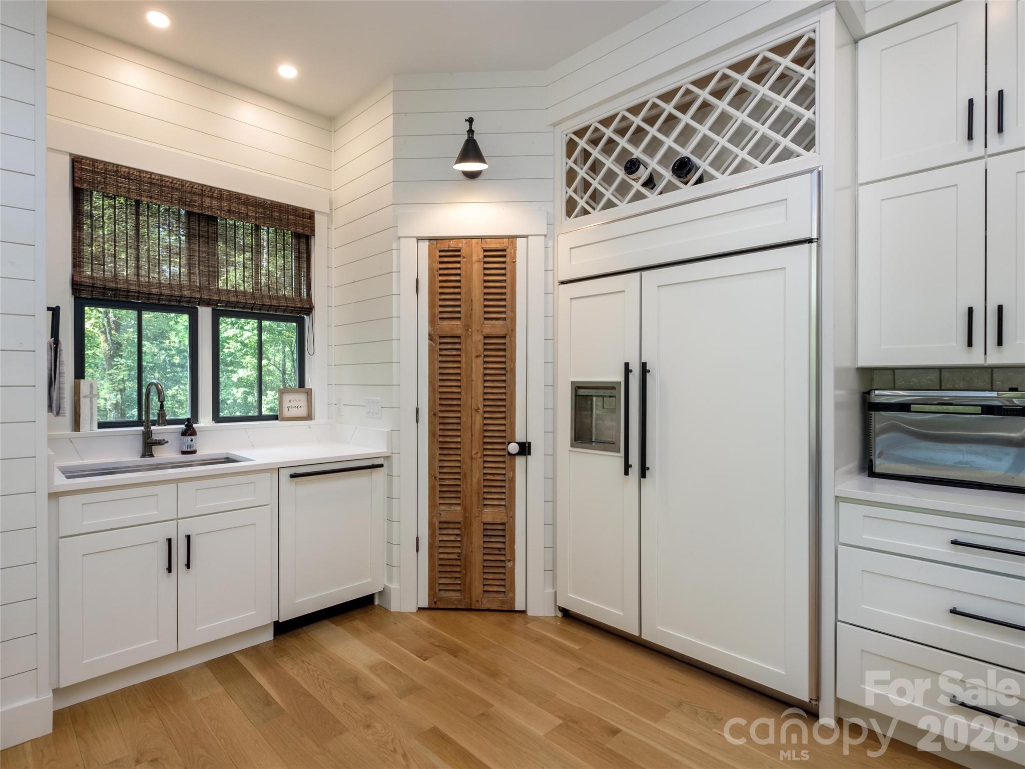 Single Family Residence at 158 Bucks Crossing, Brevard, photo 14 of 42