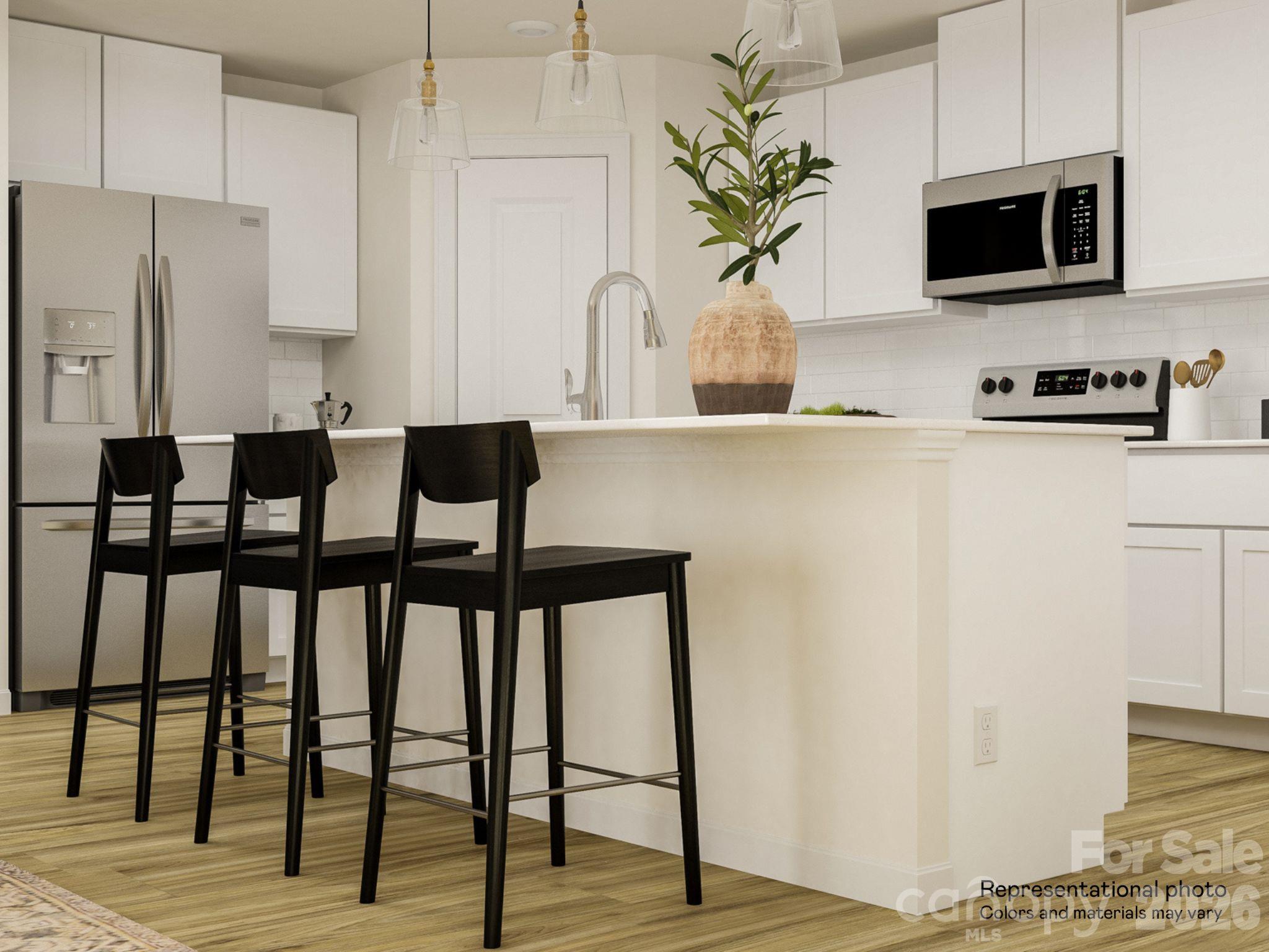 Single Family Residence at 636 Hot Springs Drive, Kannapolis, photo 5 of 20