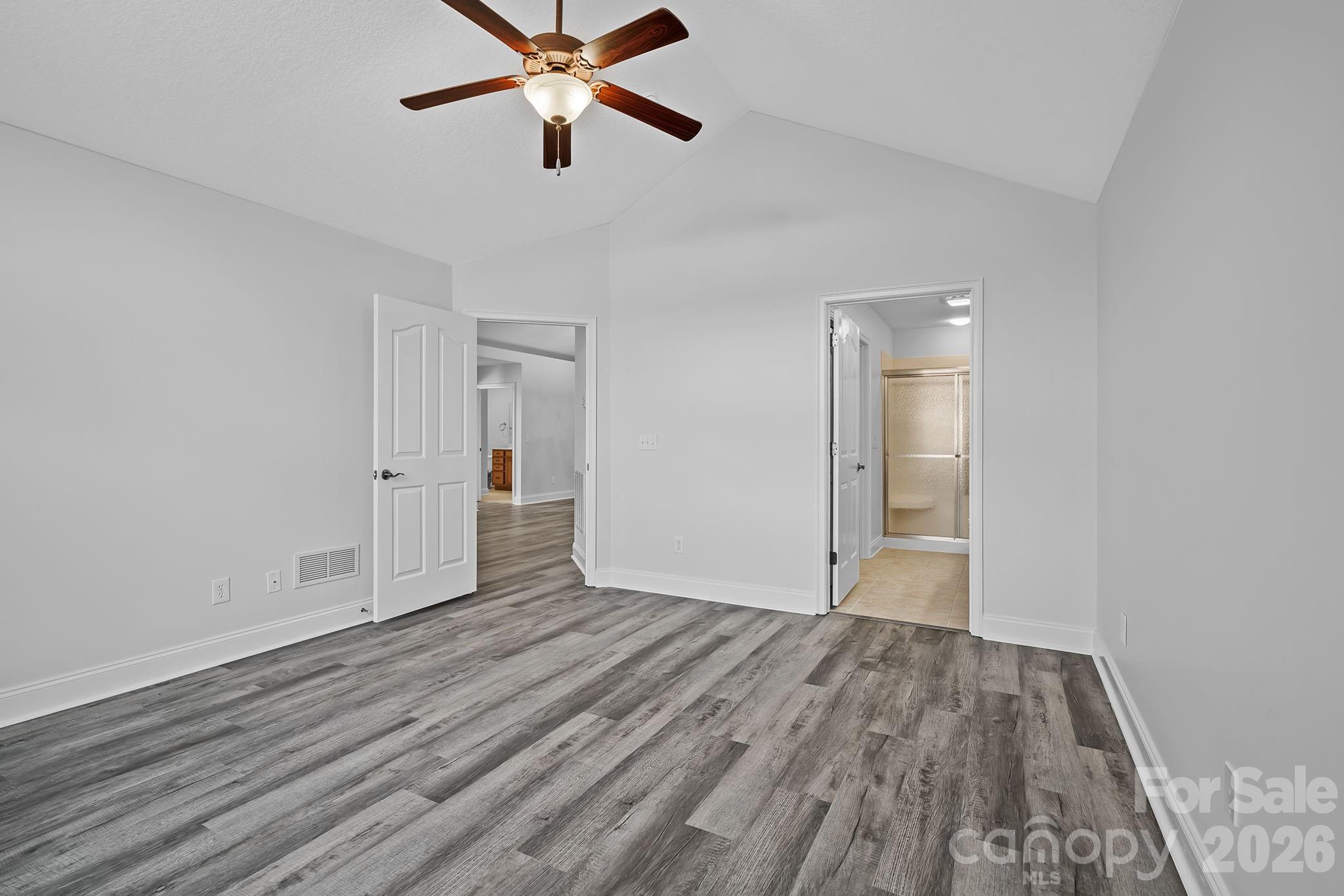 Townhouse at 6 Mountain Meadow Circle, Weaverville, photo 19 of 46