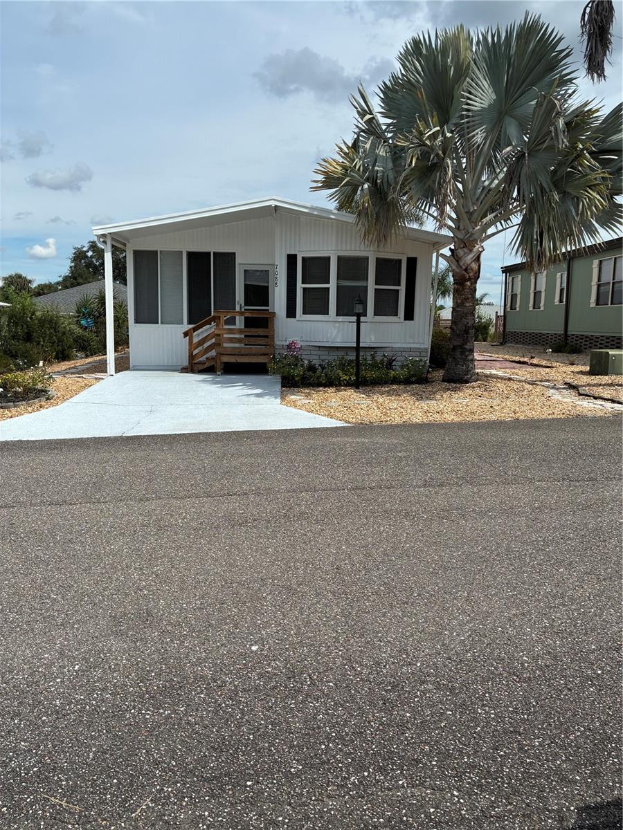 7088 TAMARIND DR