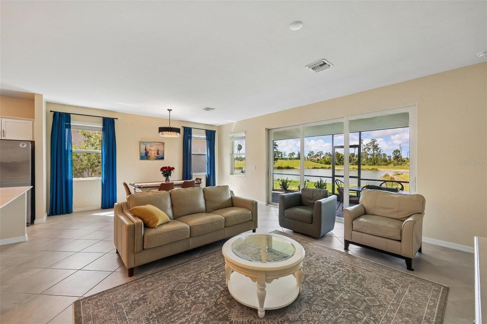 Single Family Residence at 11177 PINOT DR, VENICE, photo 5 of 44