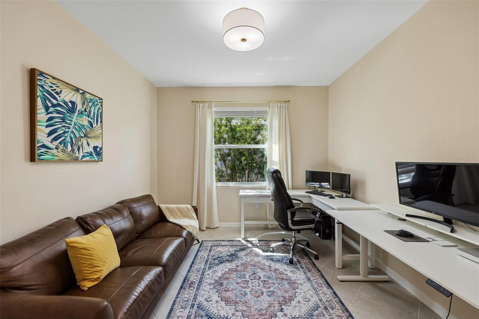 Single Family Residence at 11177 PINOT DR, VENICE, photo 16 of 44