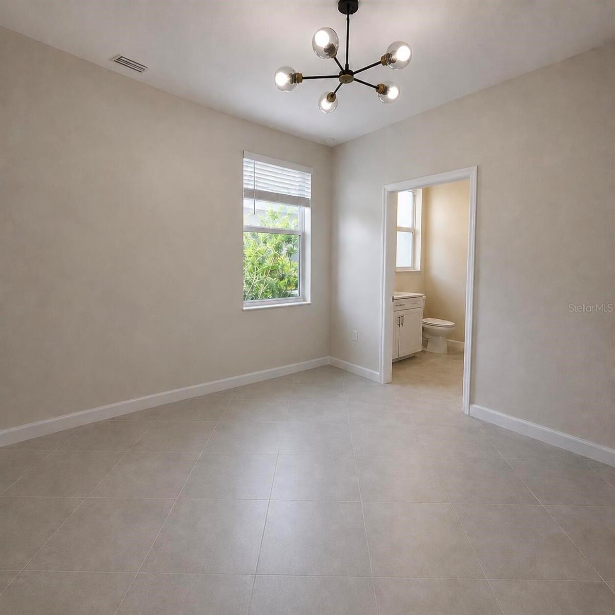 Single Family Residence at 11177 PINOT DR, VENICE, photo 31 of 44