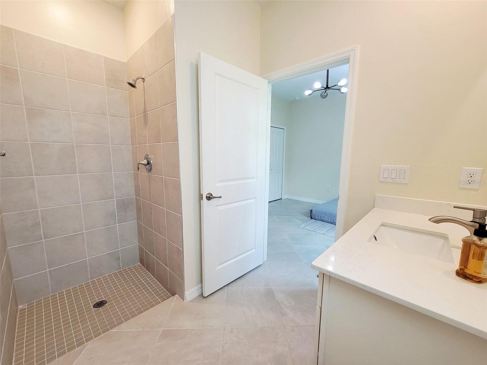 Single Family Residence at 11177 PINOT DR, VENICE, photo 34 of 44