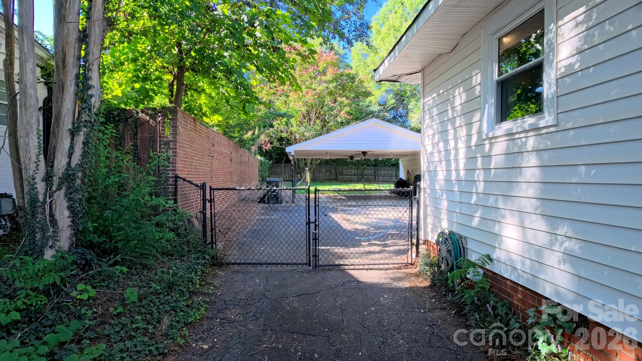 Fully Fenced Backyard - 1131 Richmond Drive, Rock Hill
