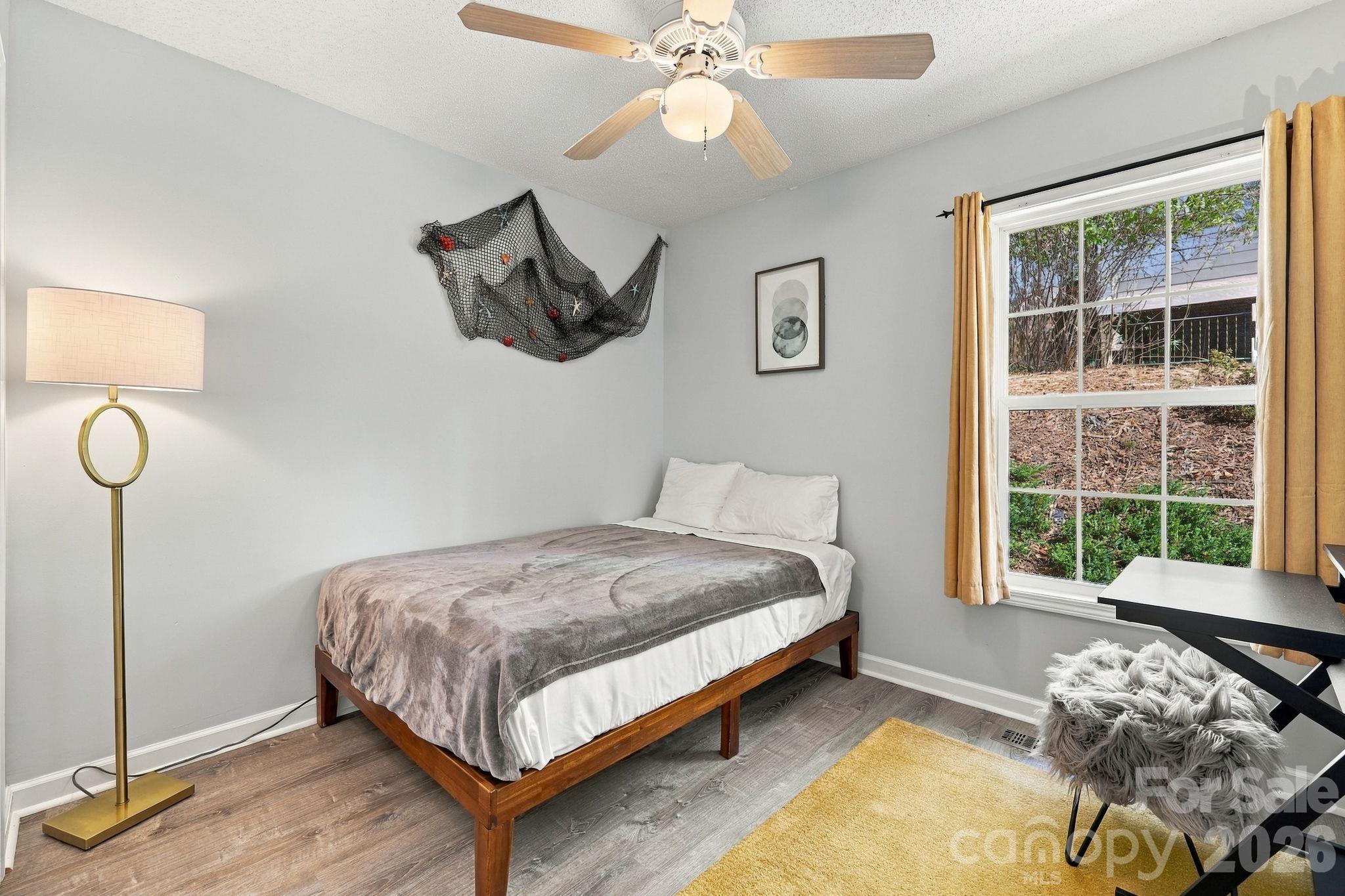 Single Family Residence at 10 Foggy Hollow Trail, Asheville, photo 16 of 39