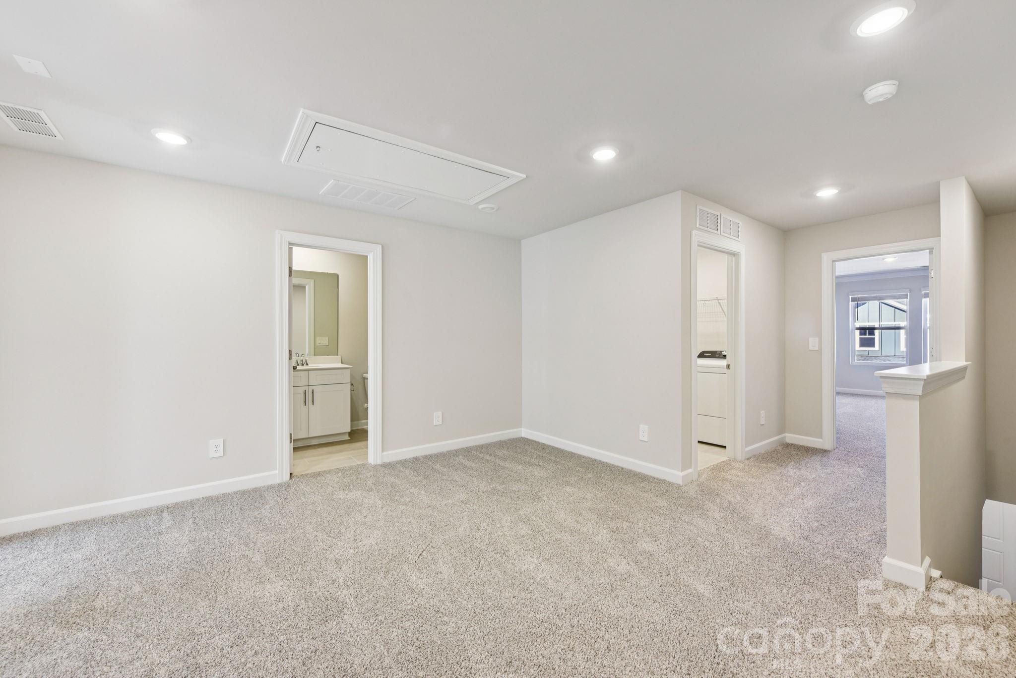 Townhouse at 109 Ciara Place, Mooresville, photo 18 of 28