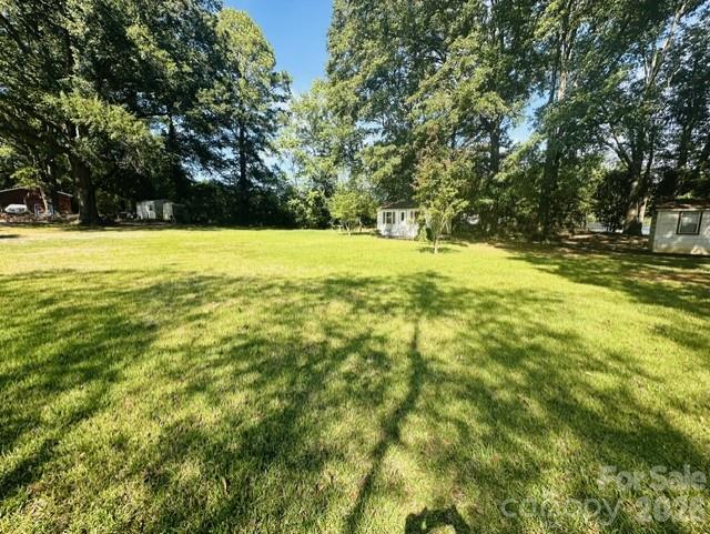Single Family Residence at 1415 Melrose Drive, Shelby, photo 5 of 19