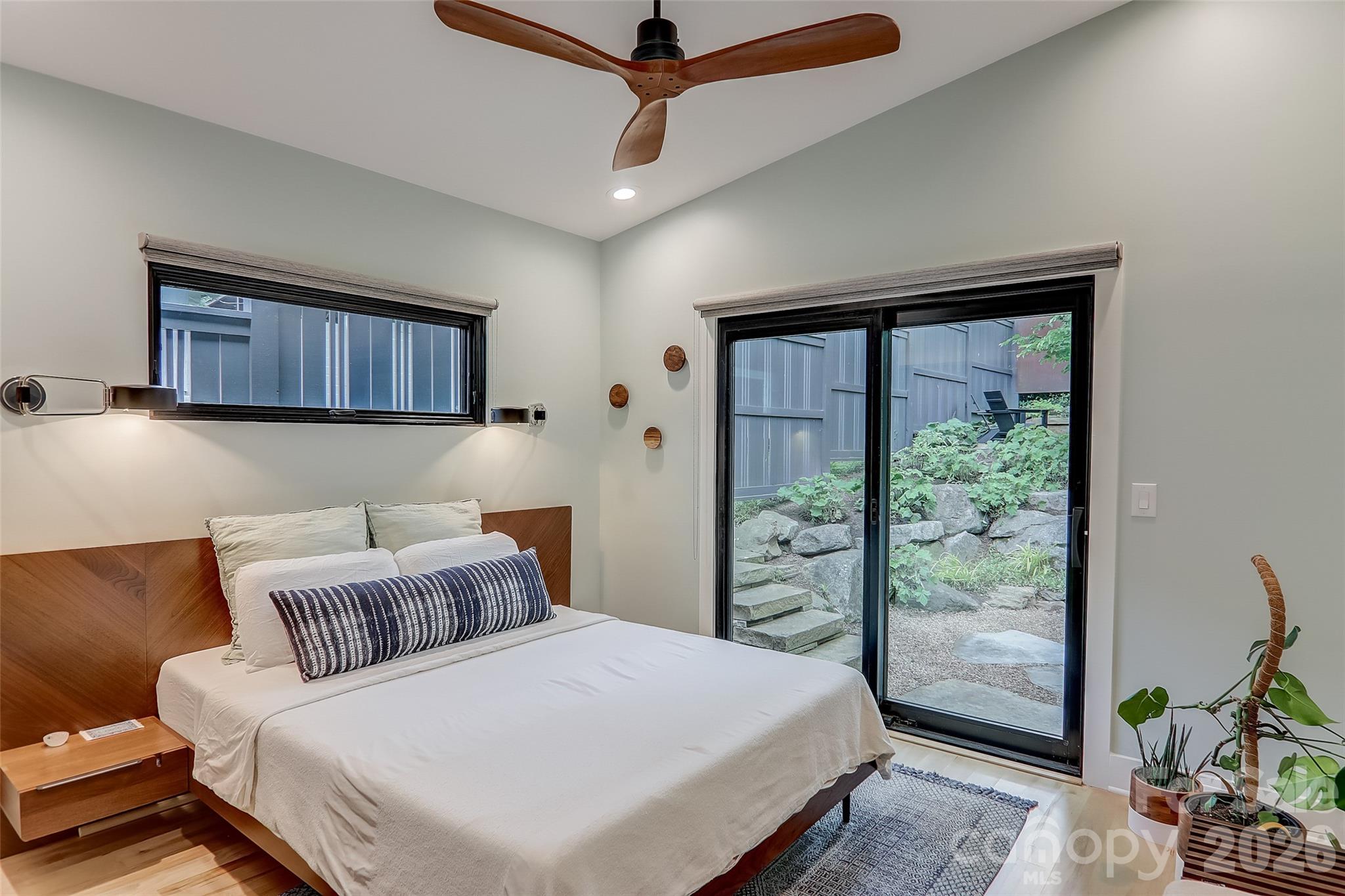 Single Family Residence at 10 Cornelia Street, Asheville, photo 31 of 47