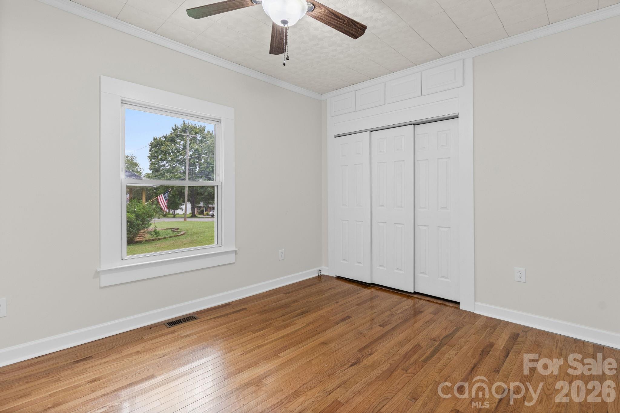 Single Family Residence at 403 Faulkner Street, Clover, photo 19 of 35