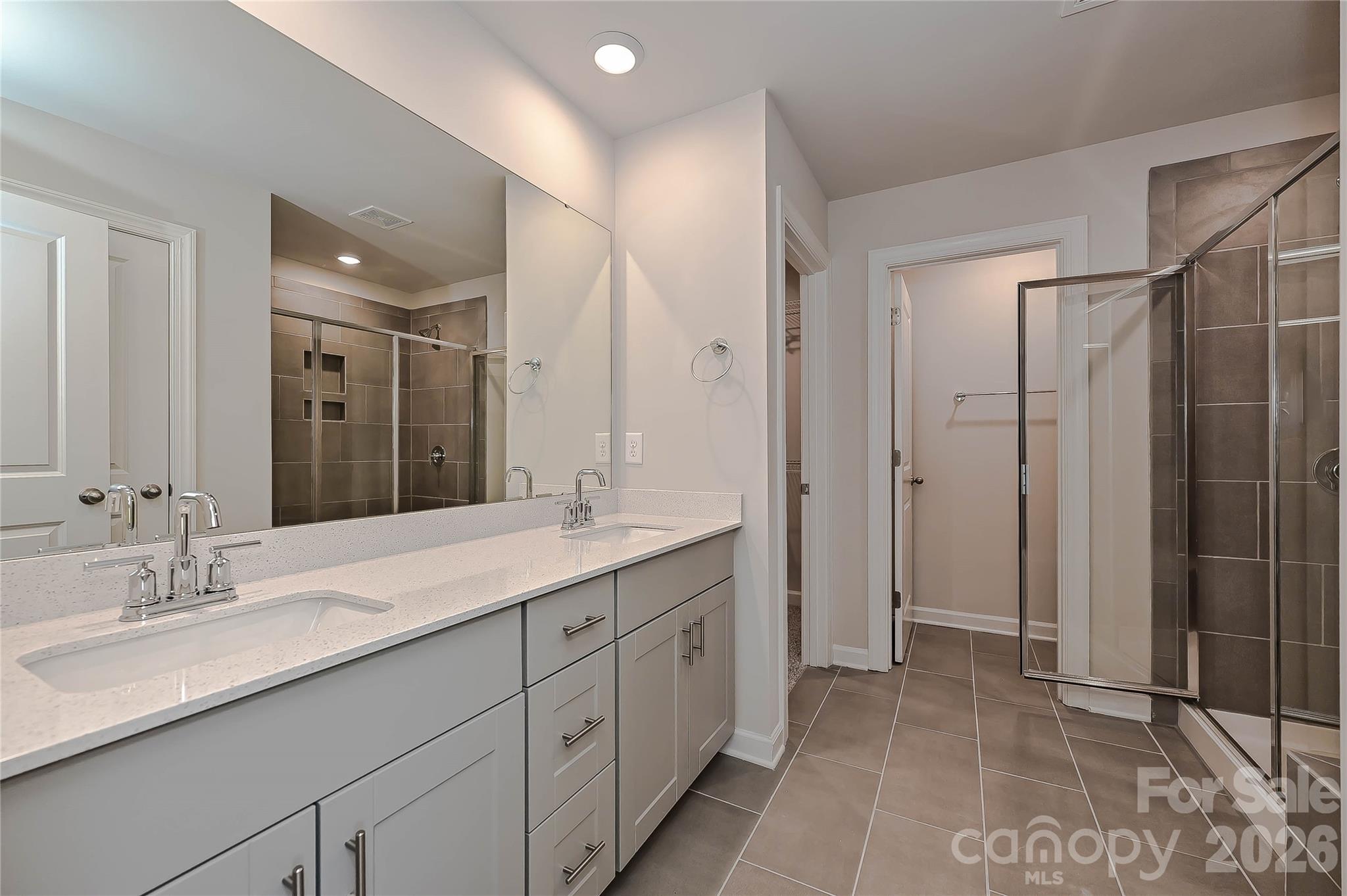 Single Family Residence at 1433 Wildflower Street, Newton, photo 13 of 17