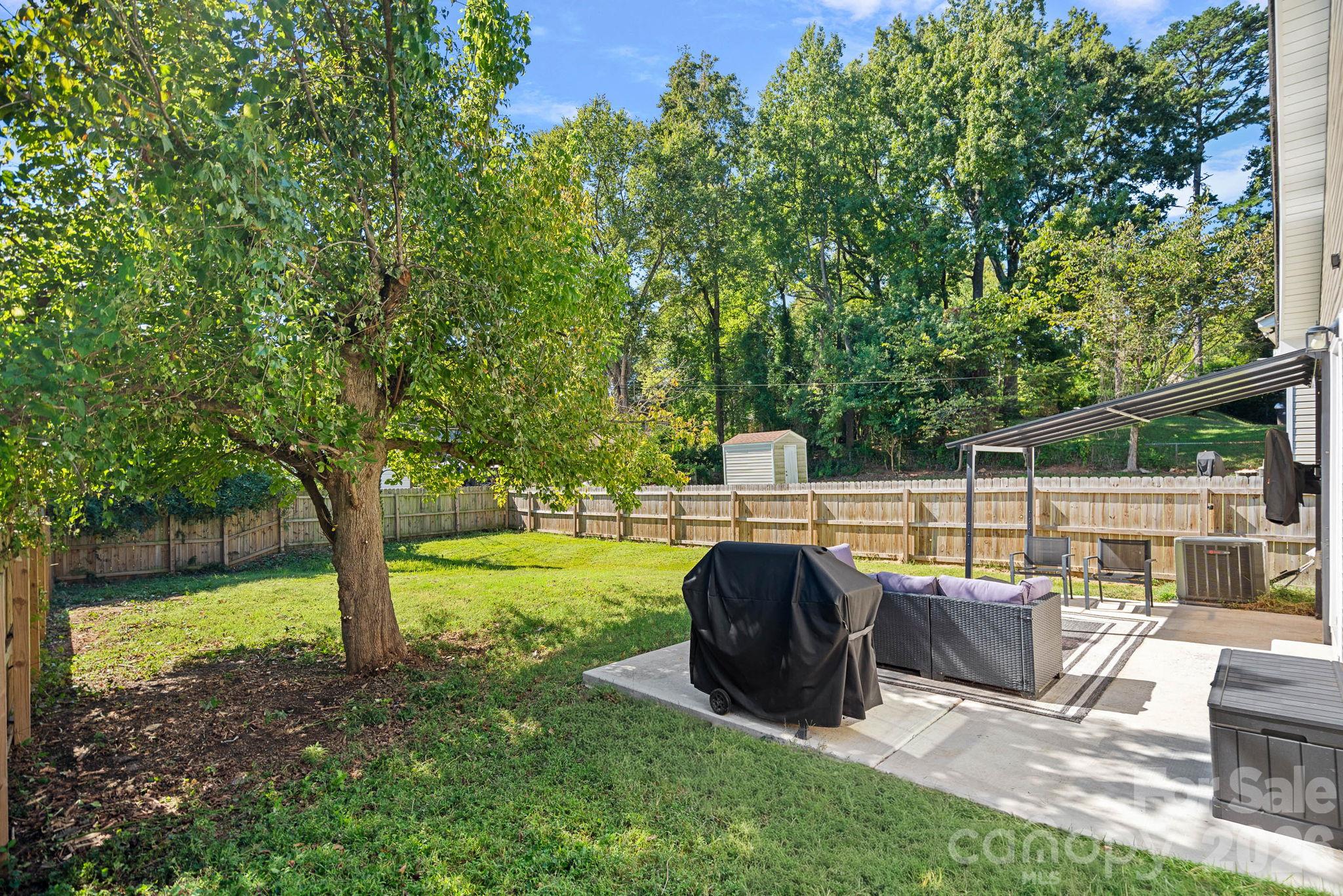 Single Family Residence at 521 Porter Street, Charlotte, photo 15 of 21