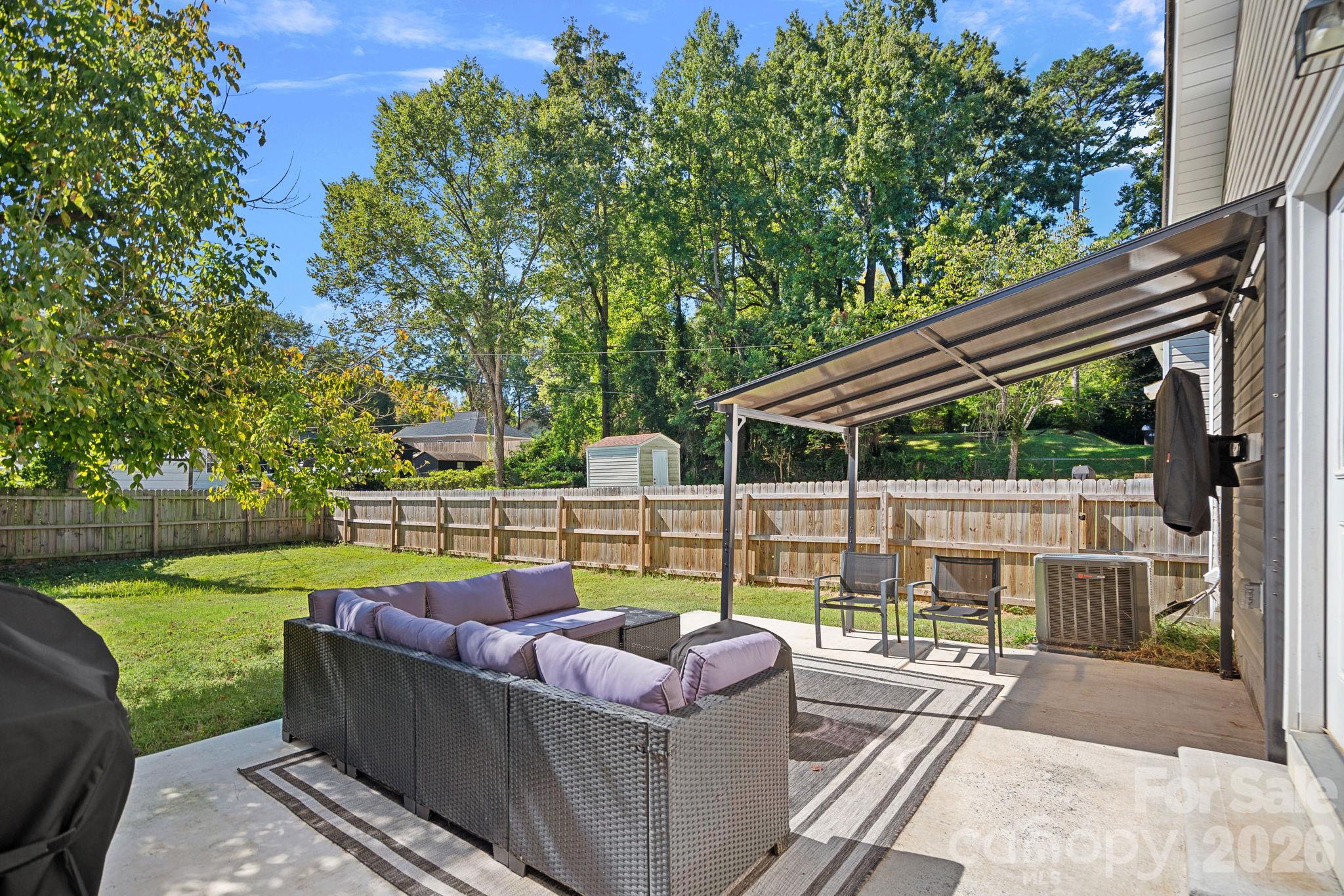 Single Family Residence at 521 Porter Street, Charlotte, photo 16 of 21