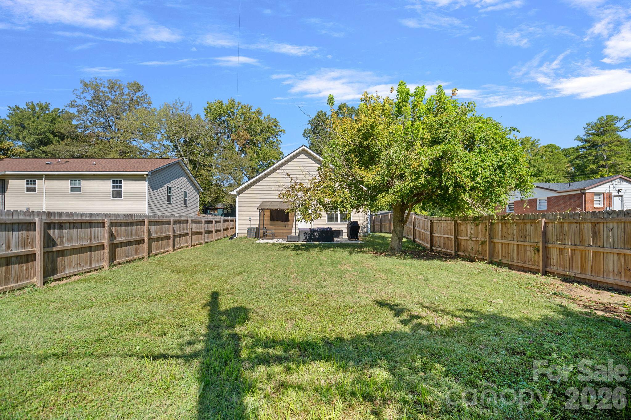 Single Family Residence at 521 Porter Street, Charlotte, photo 19 of 21