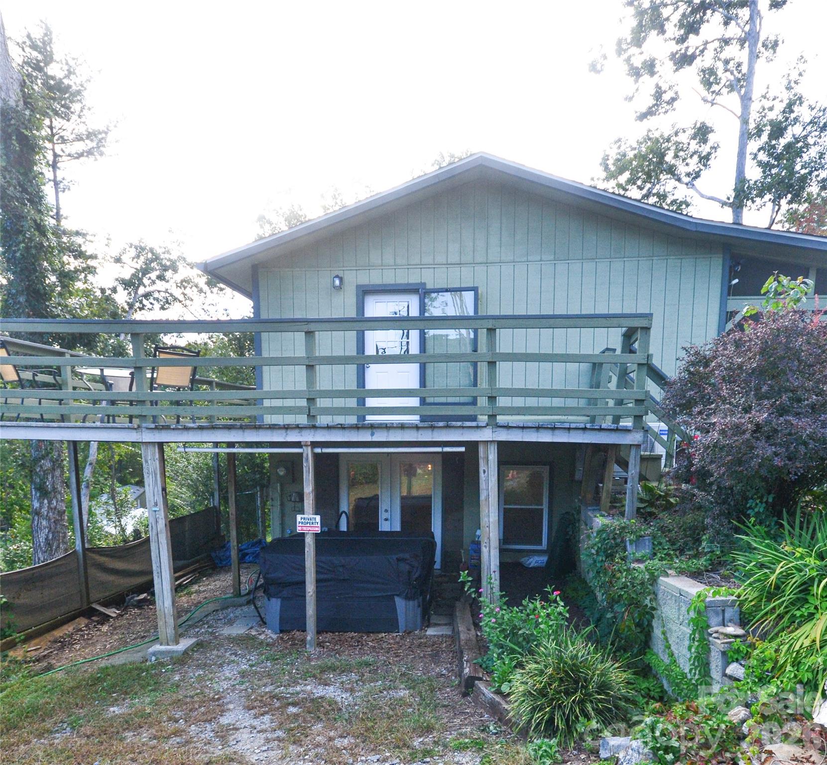 Single Family Residence at 6 Mountain Oaks Drive, Fletcher, photo 7 of 42